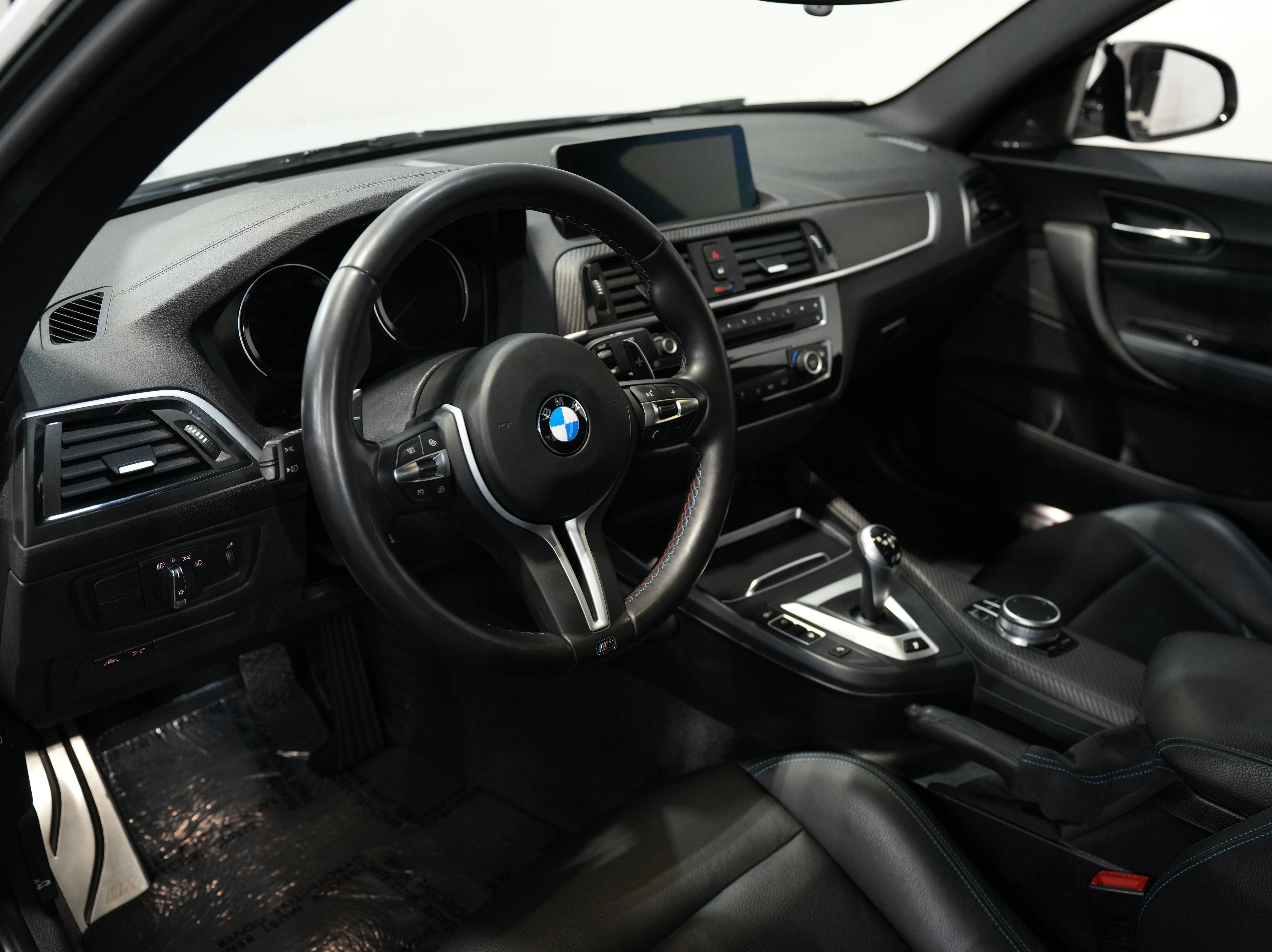 2020 BMW M2 Image 32