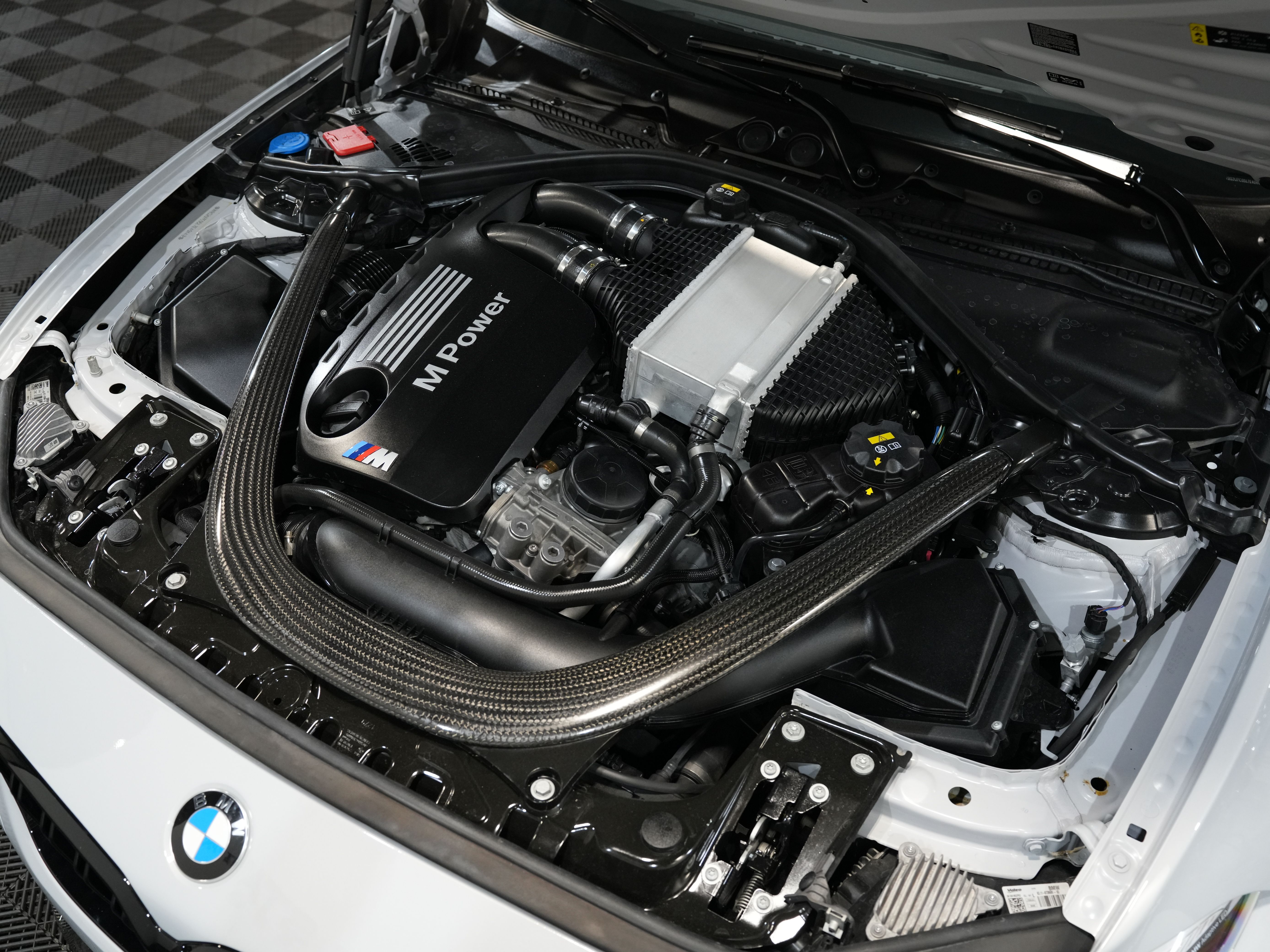 2020 BMW M2 Image 48
