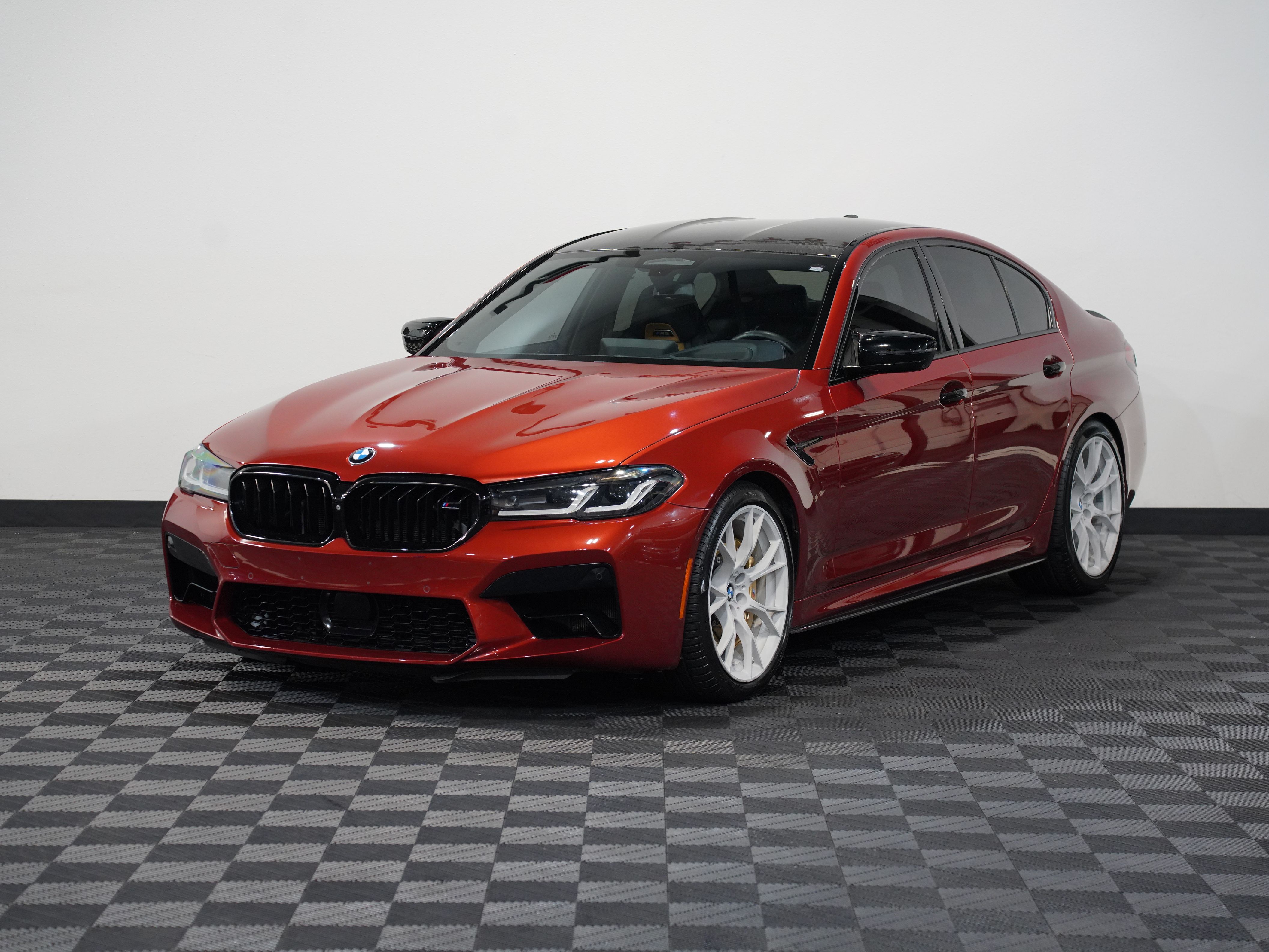 2021 BMW M5 Image 3