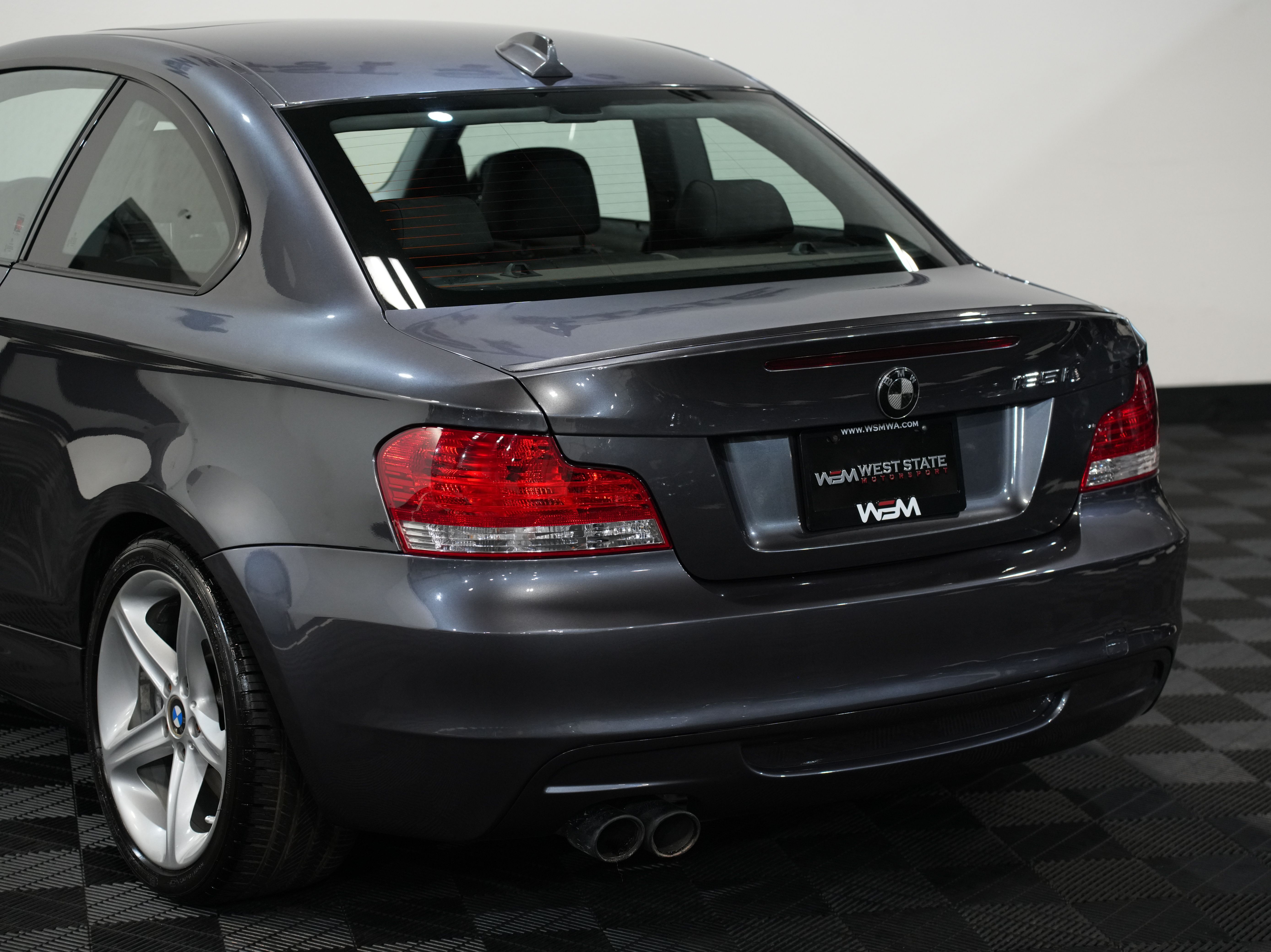 GREY, 2008 BMW 1 SERIES Image 15