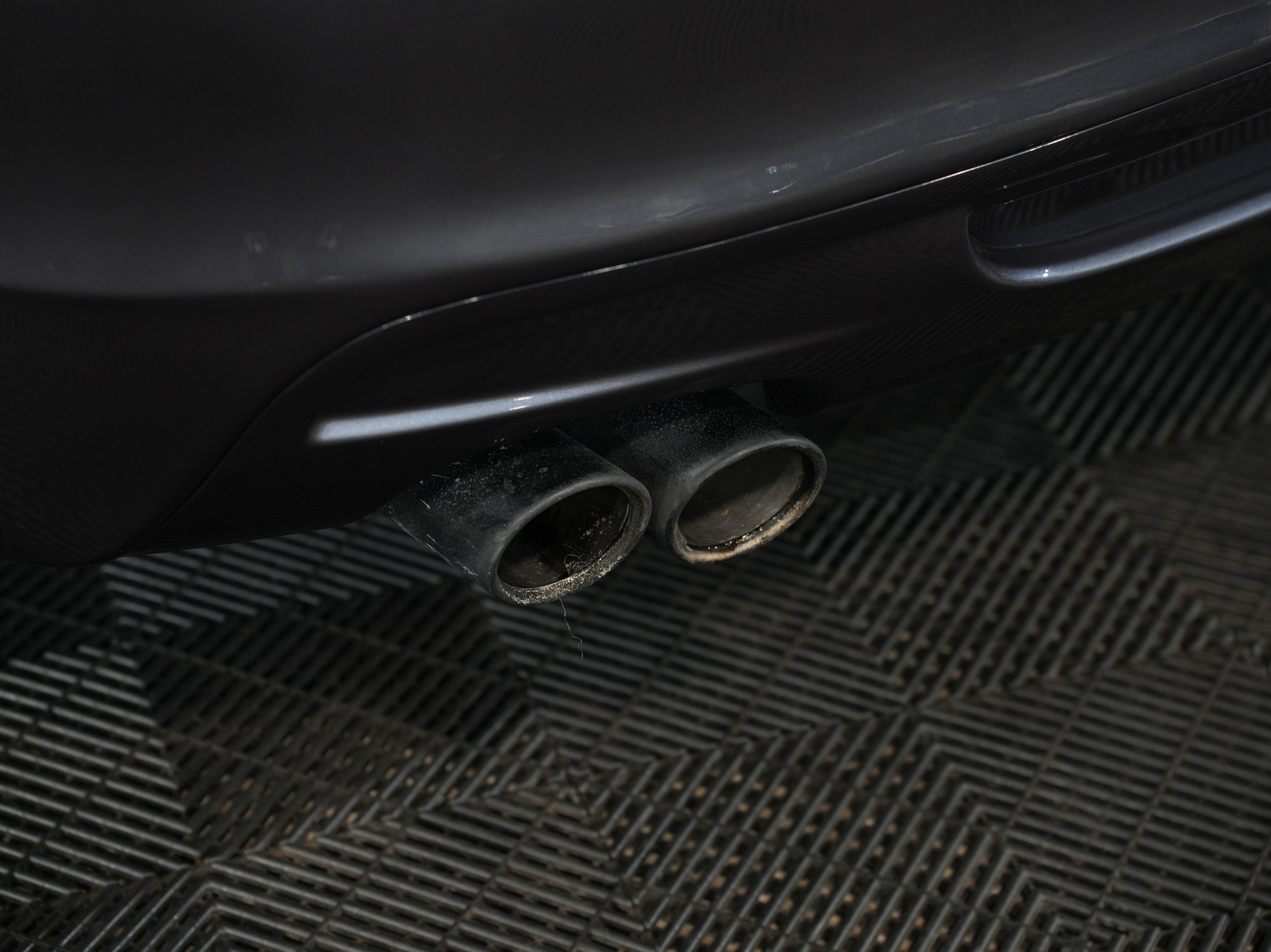 GREY, 2008 BMW 1 SERIES Image 17