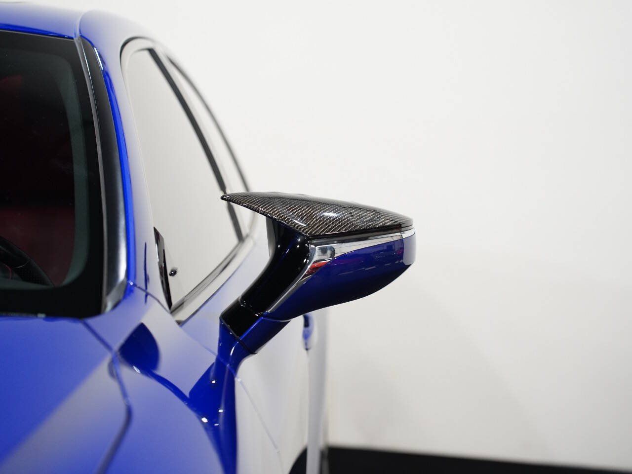 BLUE, 2022 LEXUS IS Image 11