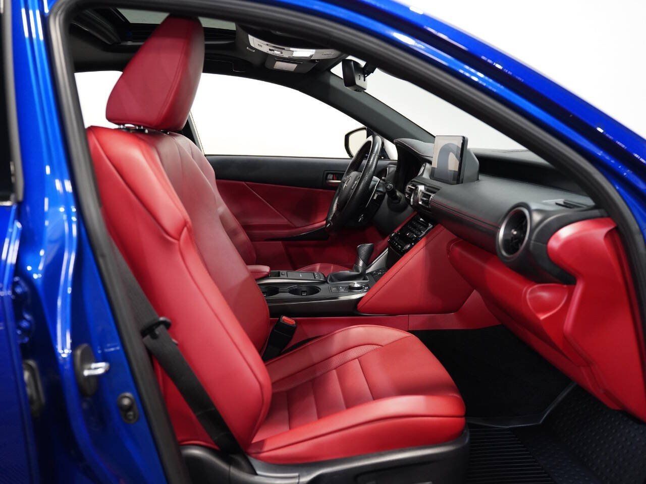 BLUE, 2022 LEXUS IS Image 35