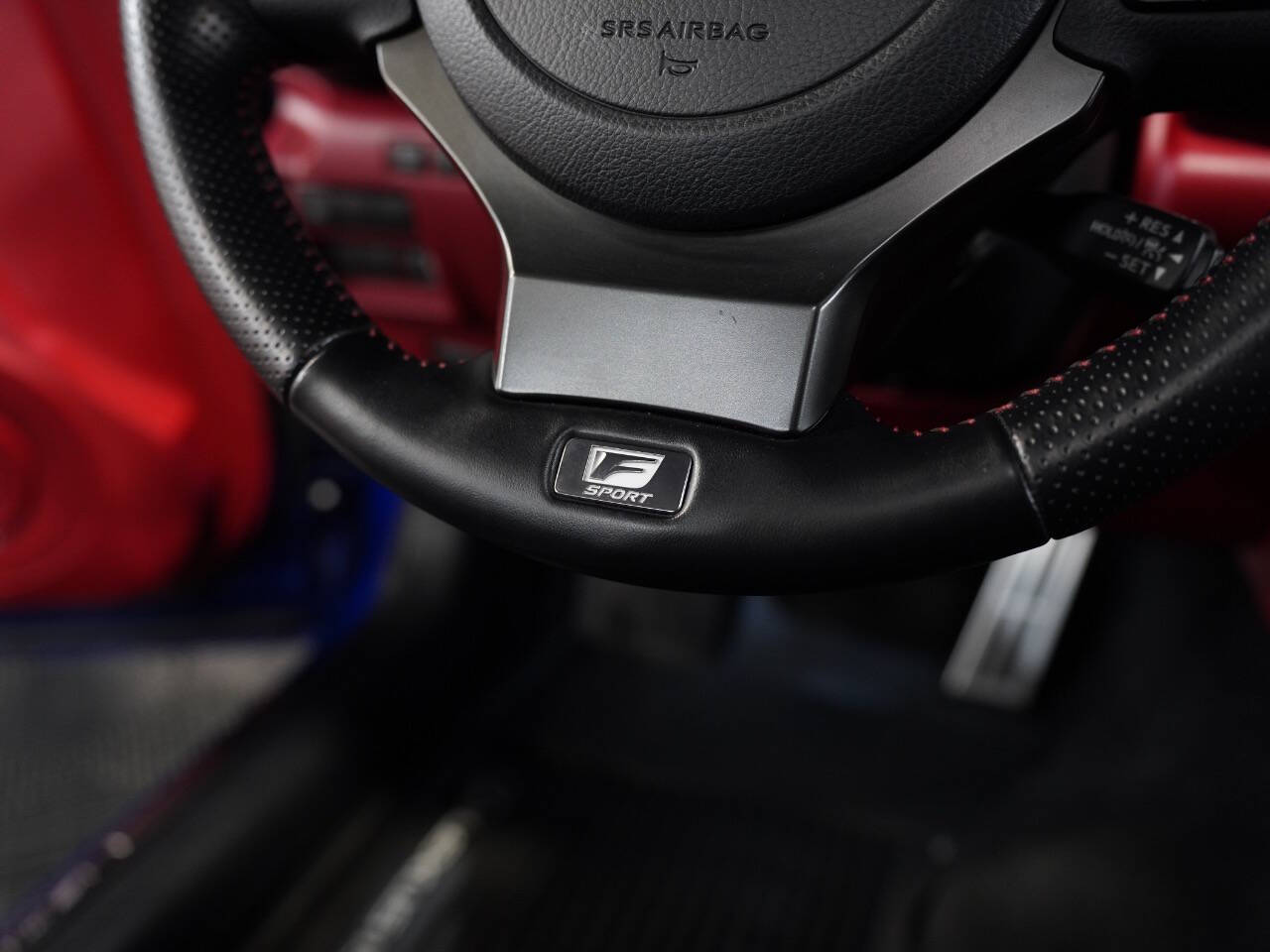 BLUE, 2022 LEXUS IS Image 44