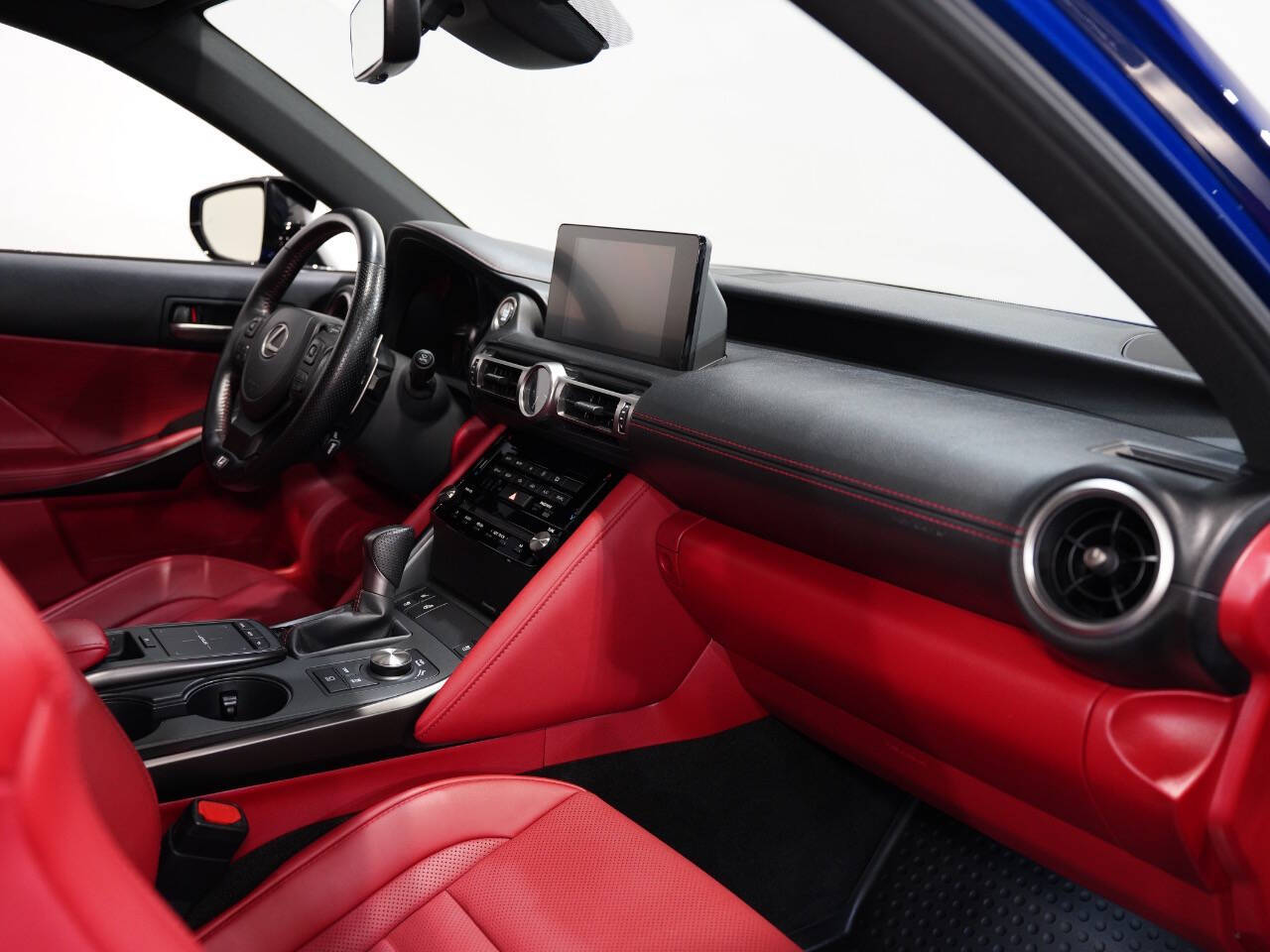 BLUE, 2022 LEXUS IS Image 36
