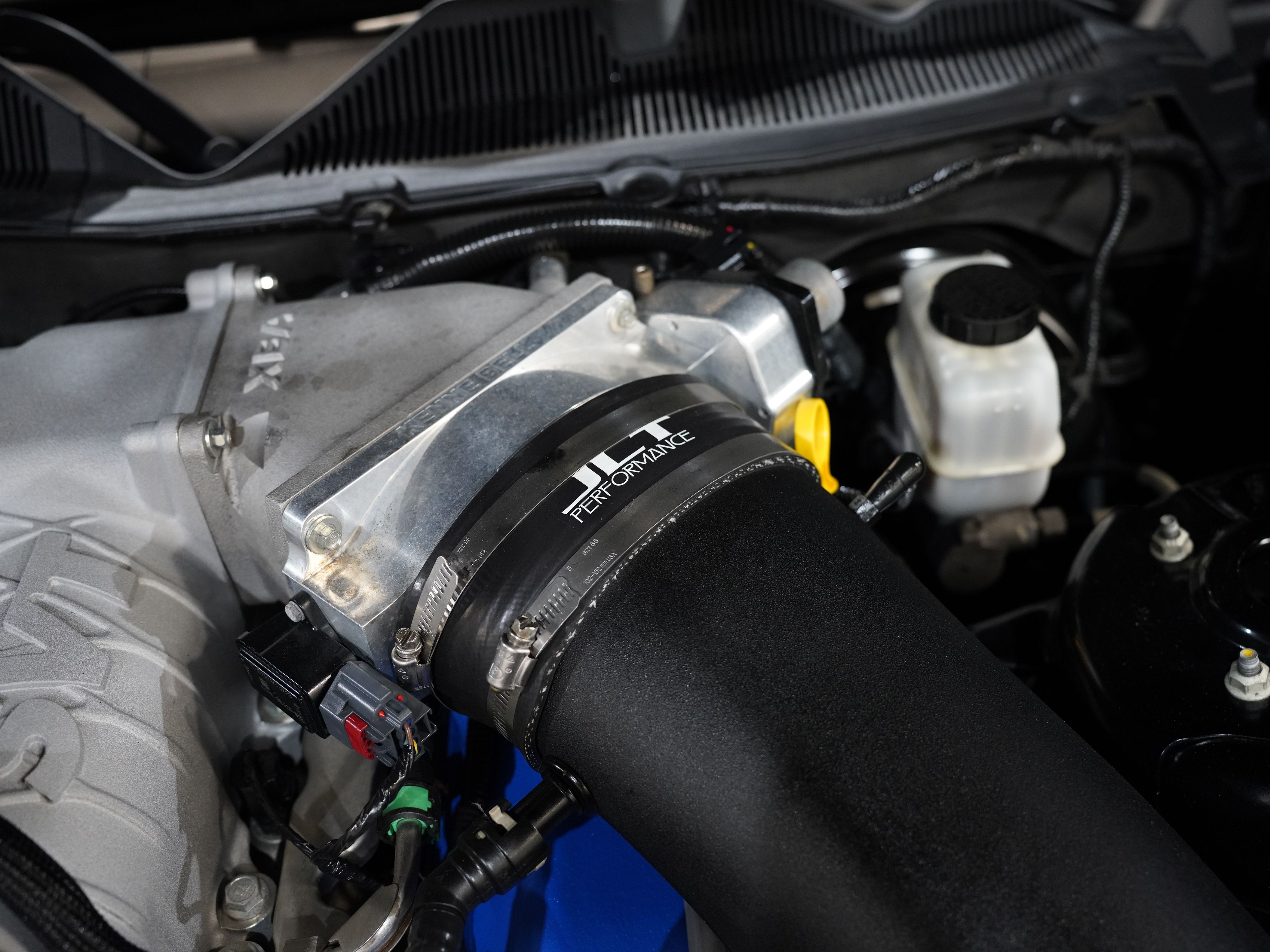 2013 FORD MUSTANG Image 48