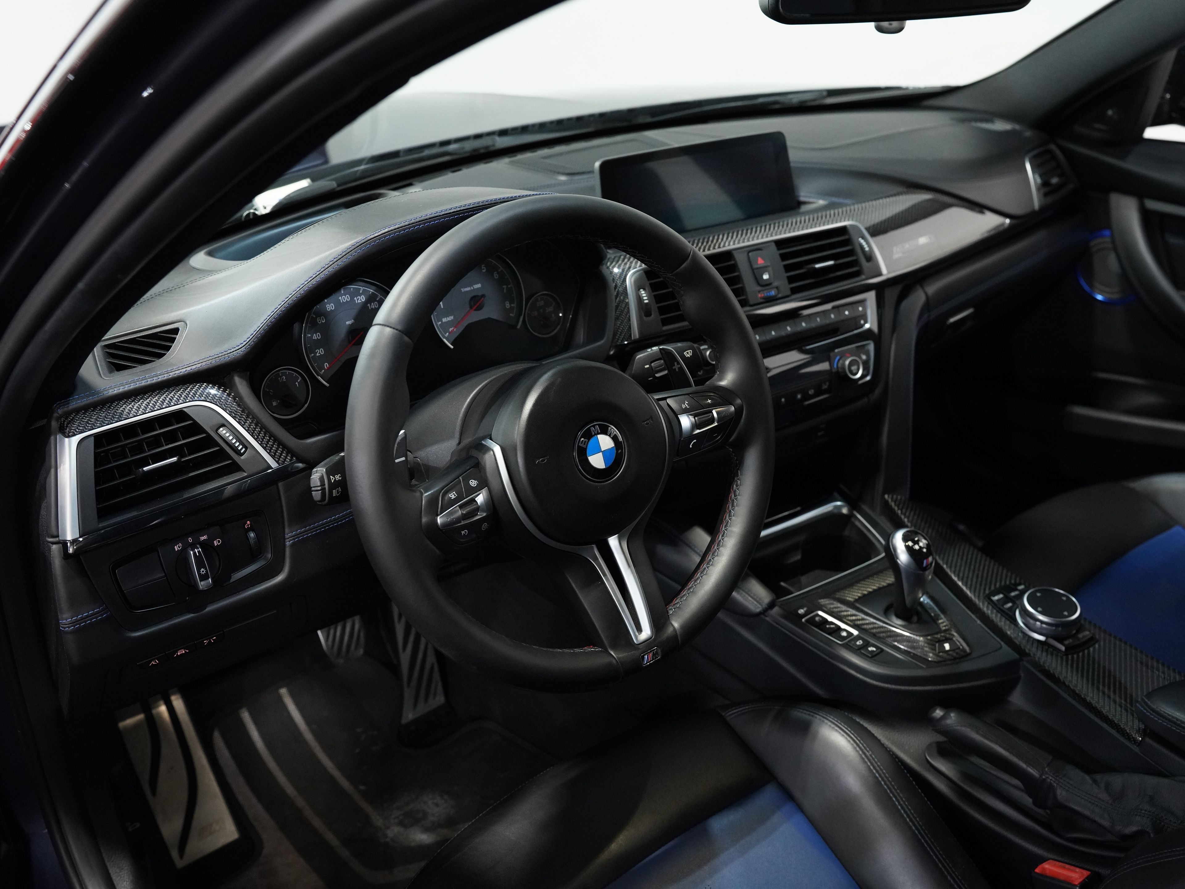 MACAO BLUE METALLIC, 2017 BMW M3 Image 33
