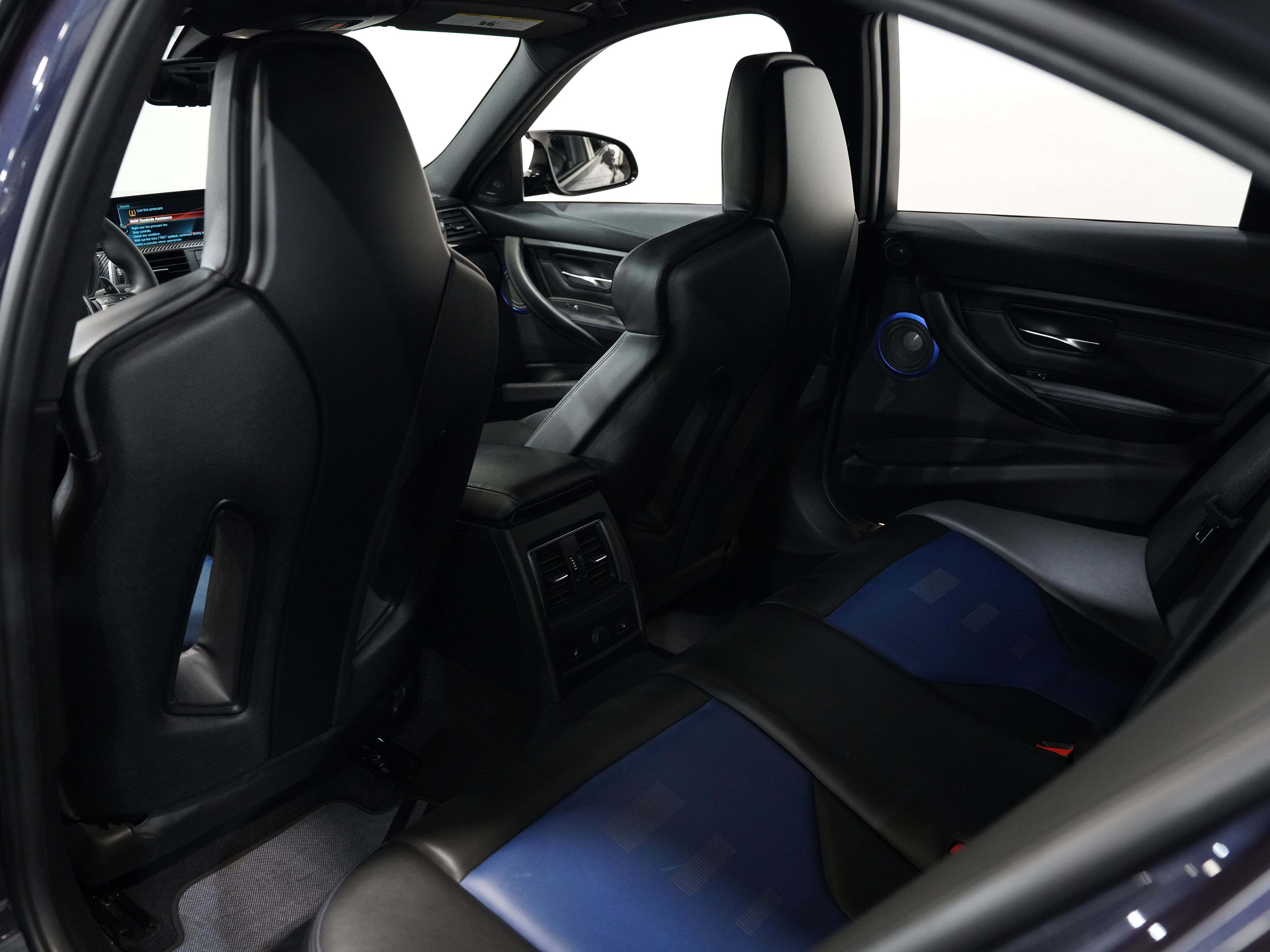 MACAO BLUE METALLIC, 2017 BMW M3 Image 38