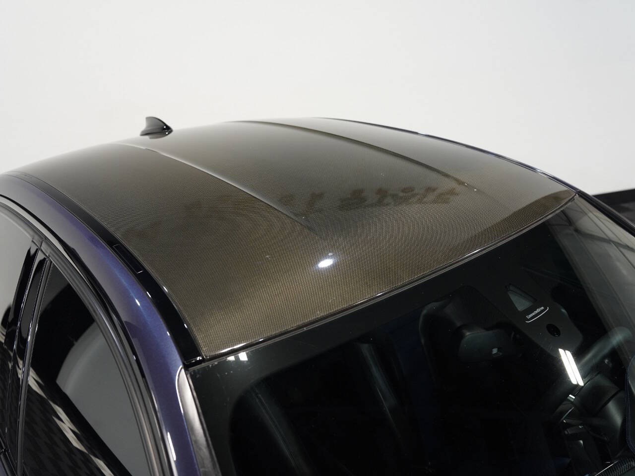 MACAO BLUE METALLIC, 2017 BMW M3 Image 14