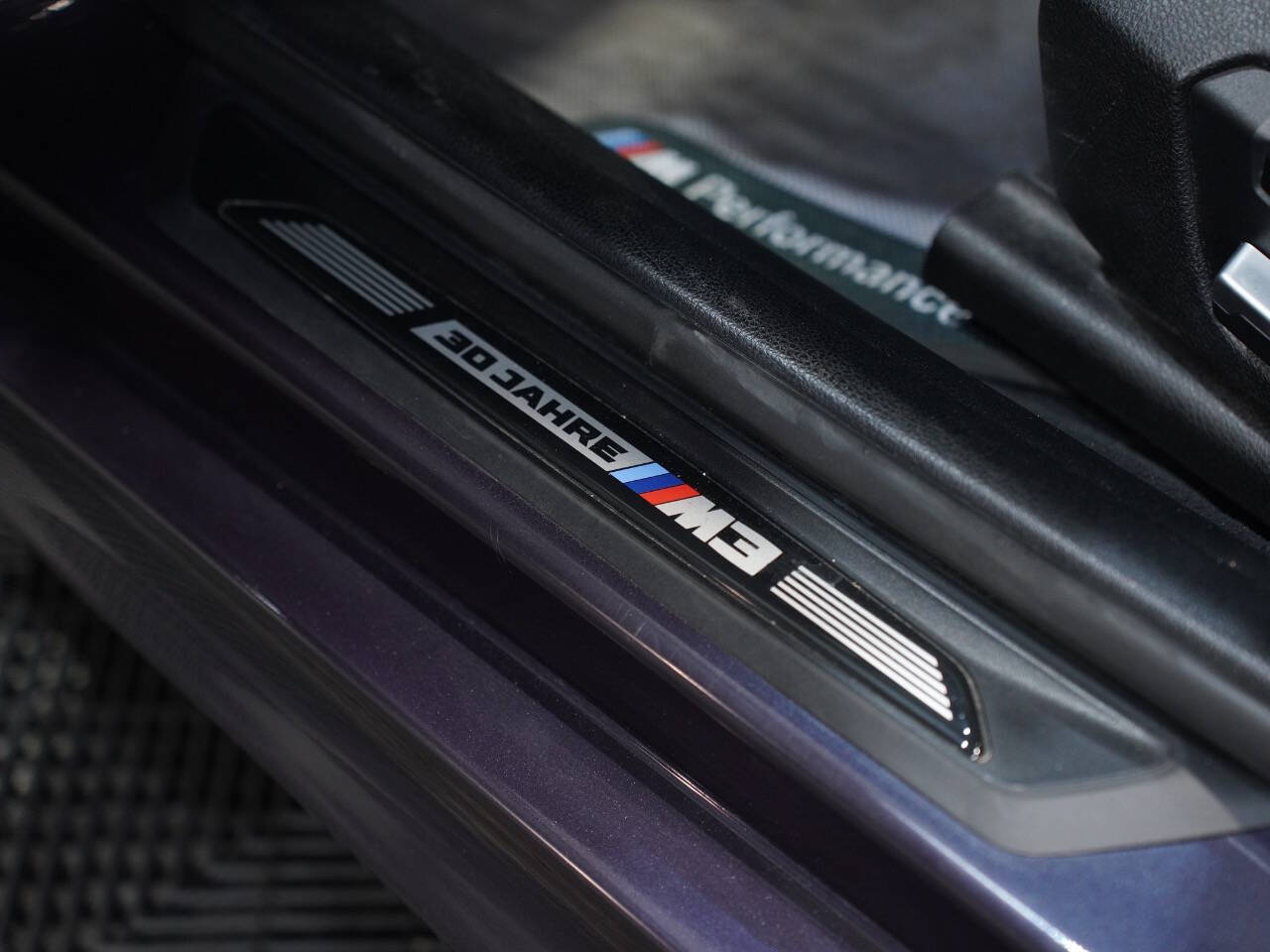 MACAO BLUE METALLIC, 2017 BMW M3 Image 29
