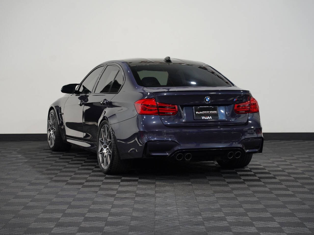 MACAO BLUE METALLIC, 2017 BMW M3 Image 8