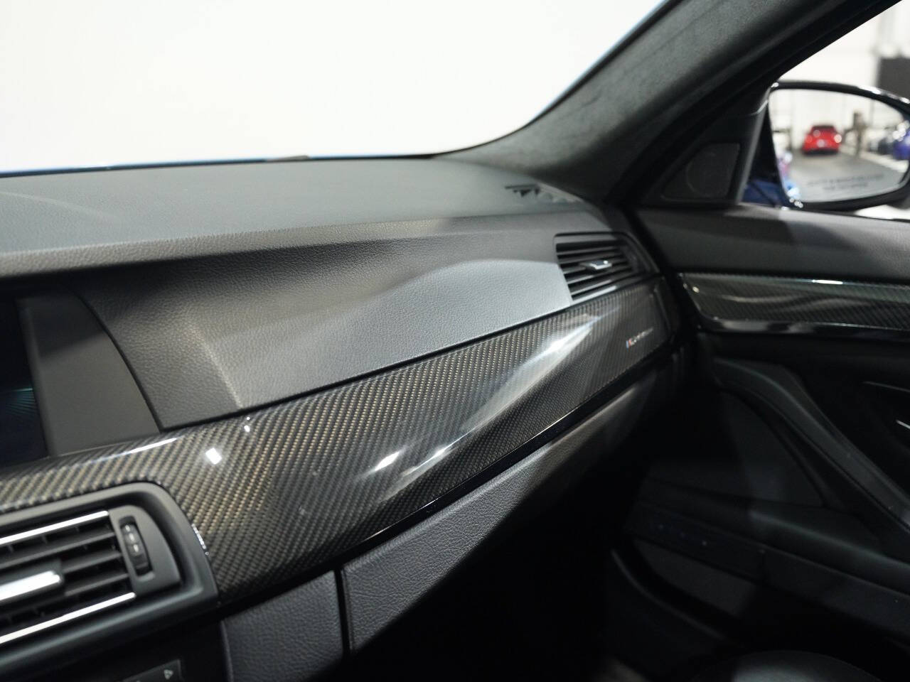 YAS MARINA BLUE, 2013 BMW M5 Image 53