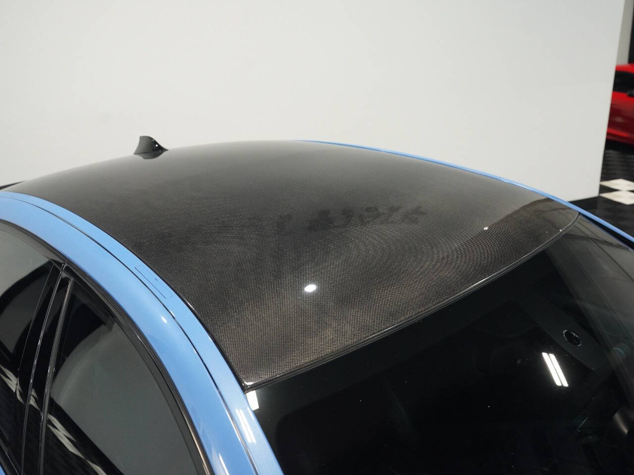 YAS MARINA BLUE, 2013 BMW M5 Image 15