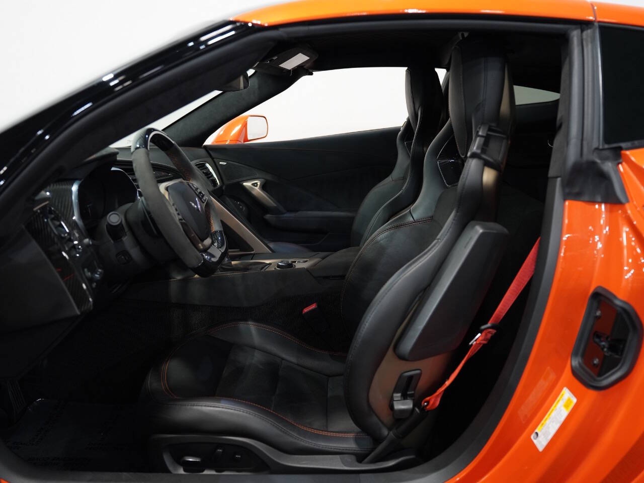 SEBRING ORANGE TINTCOAT, 2019 CHEVROLET CORVETTE Image 36