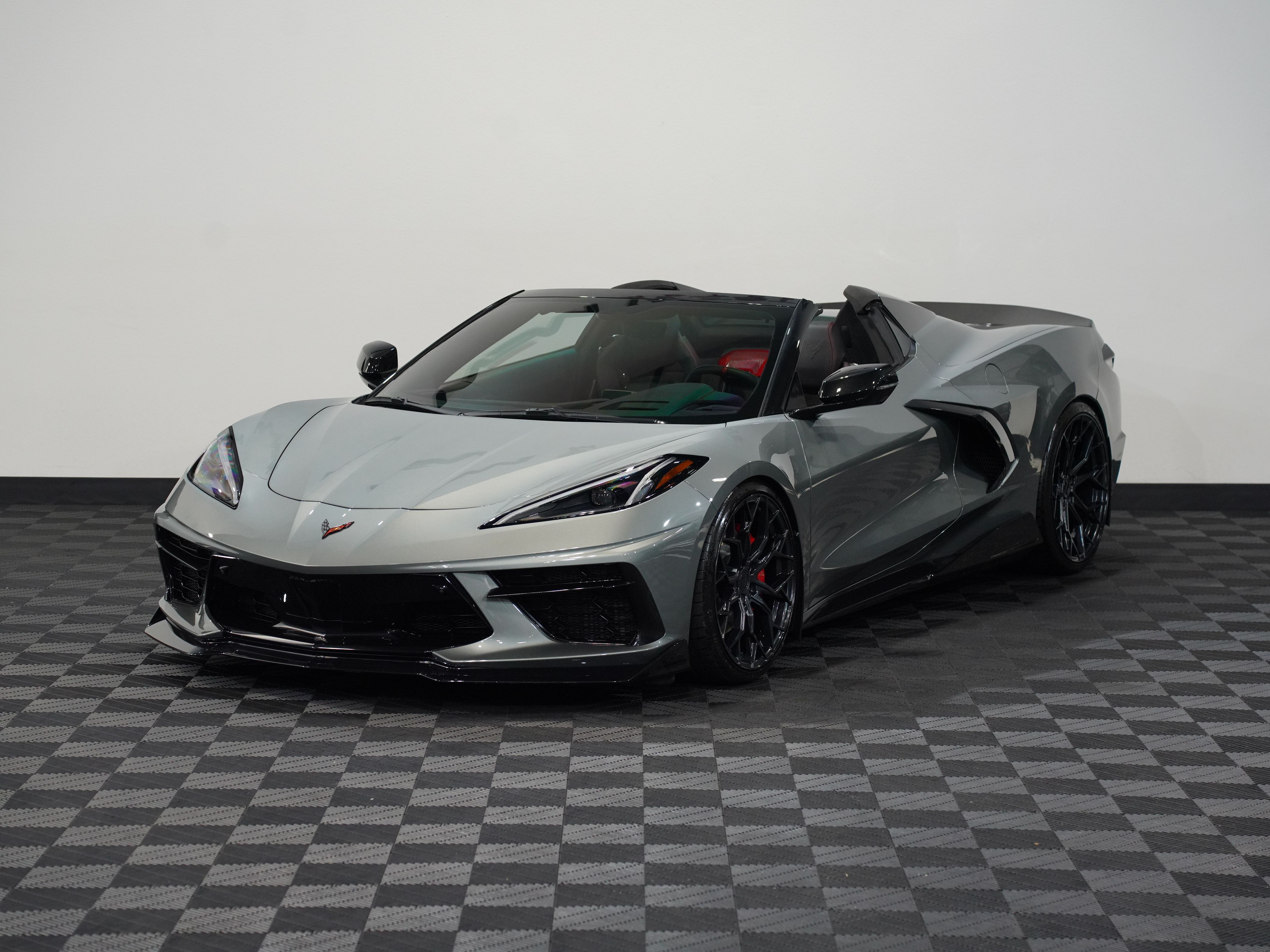 GRAY, 2022 CHEVROLET CORVETTE Image 3