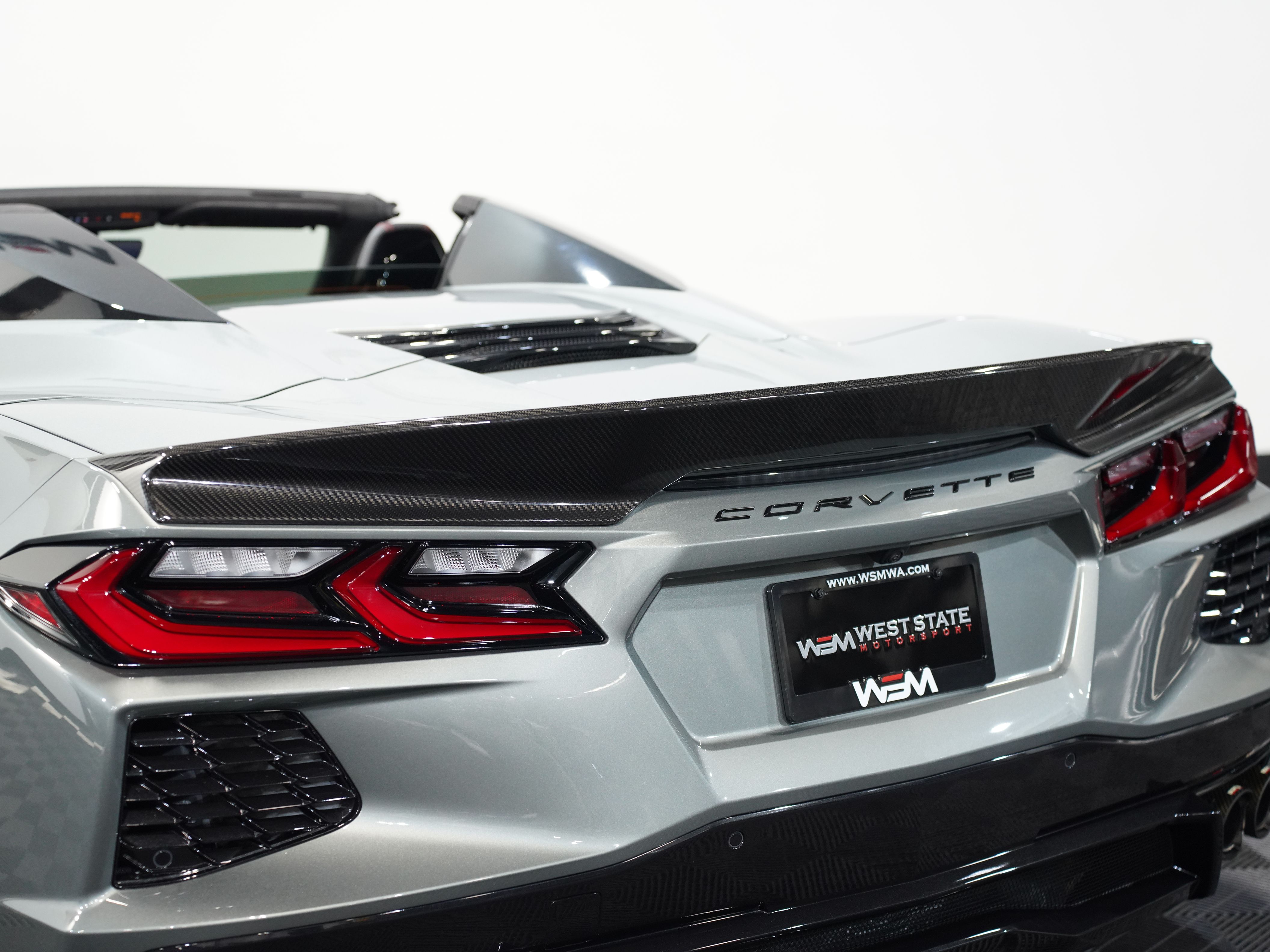 GRAY, 2022 CHEVROLET CORVETTE Image 22