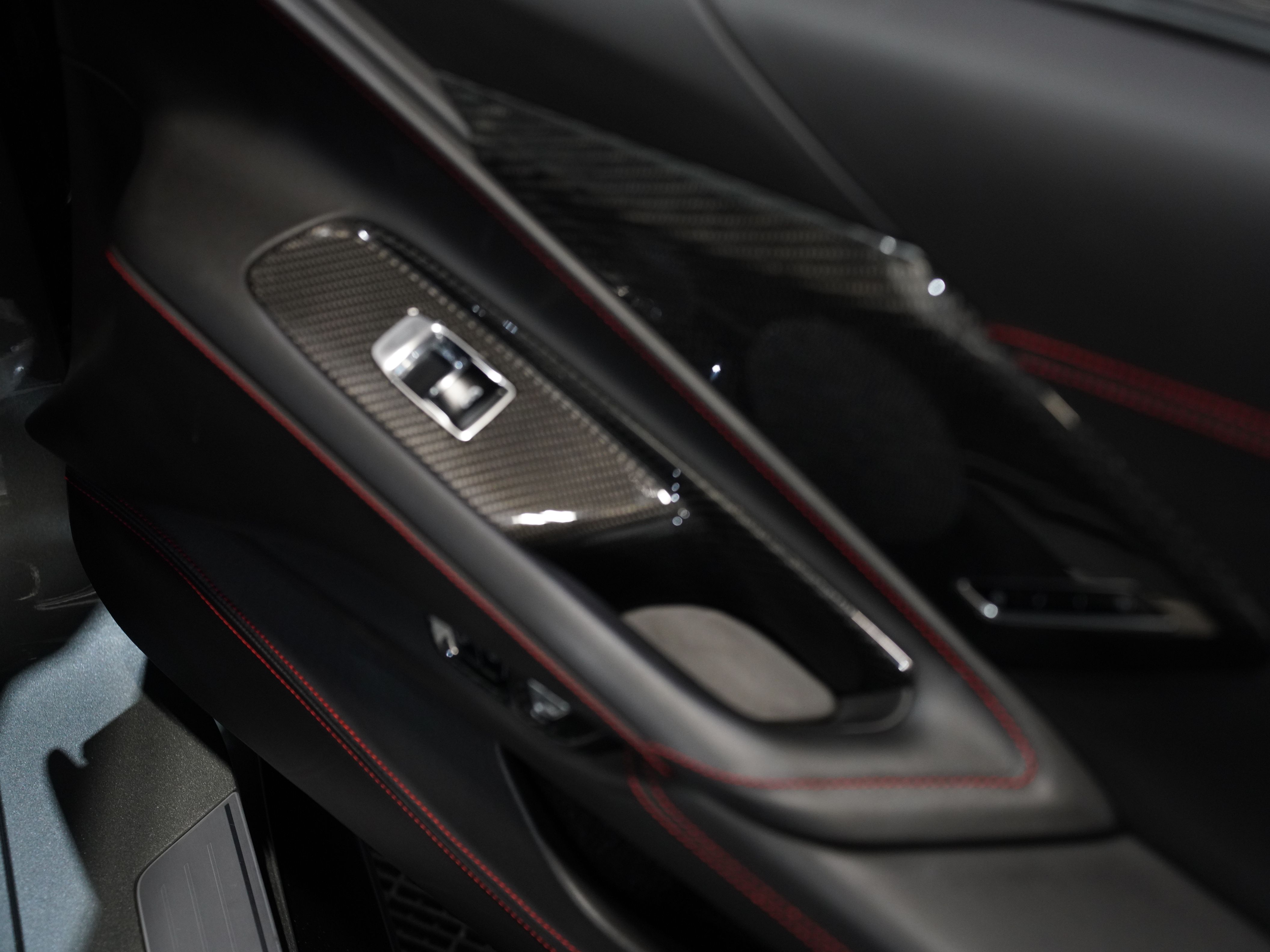 GRAY, 2022 CHEVROLET CORVETTE Image 28