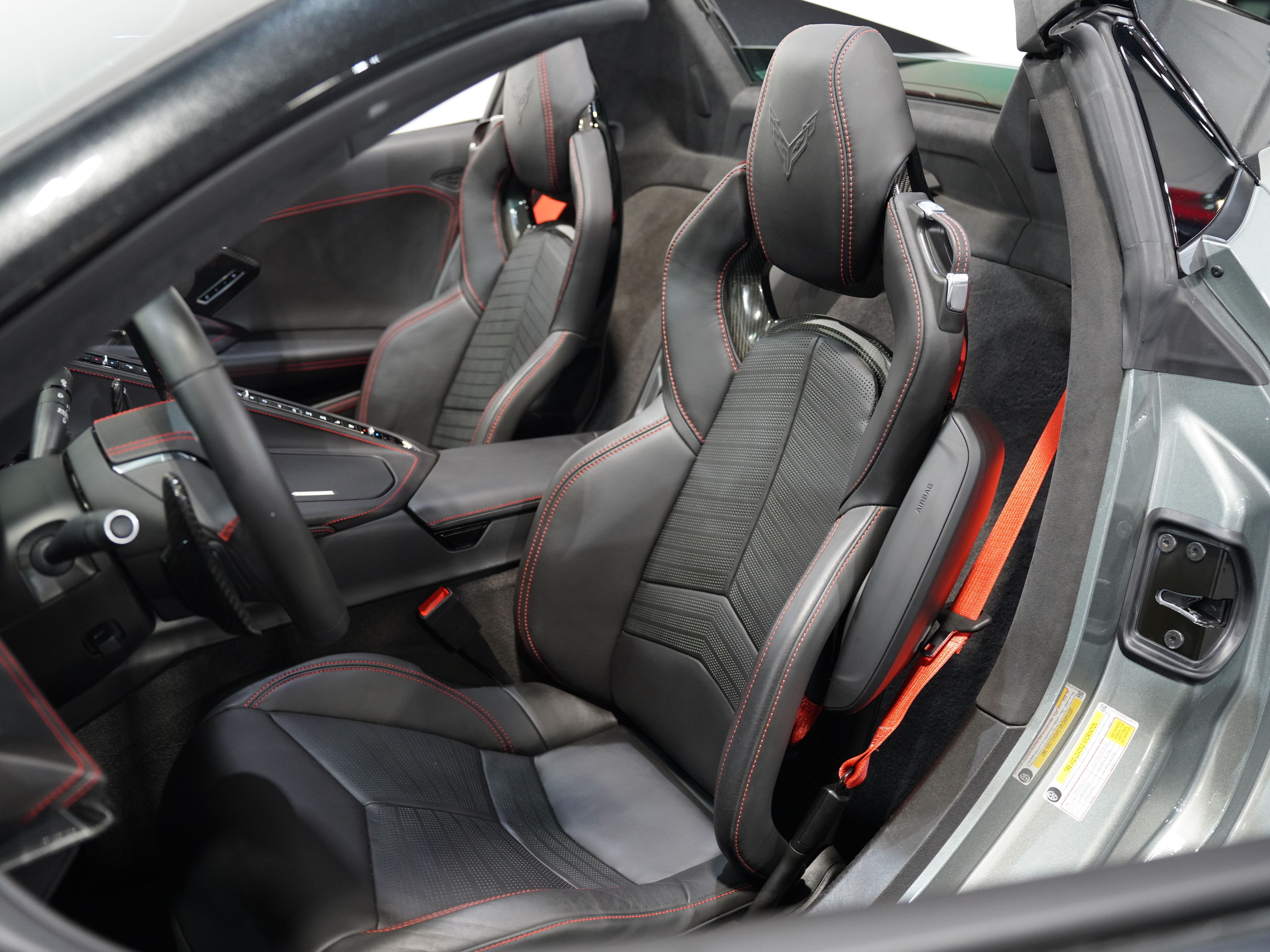 GRAY, 2022 CHEVROLET CORVETTE Image 31