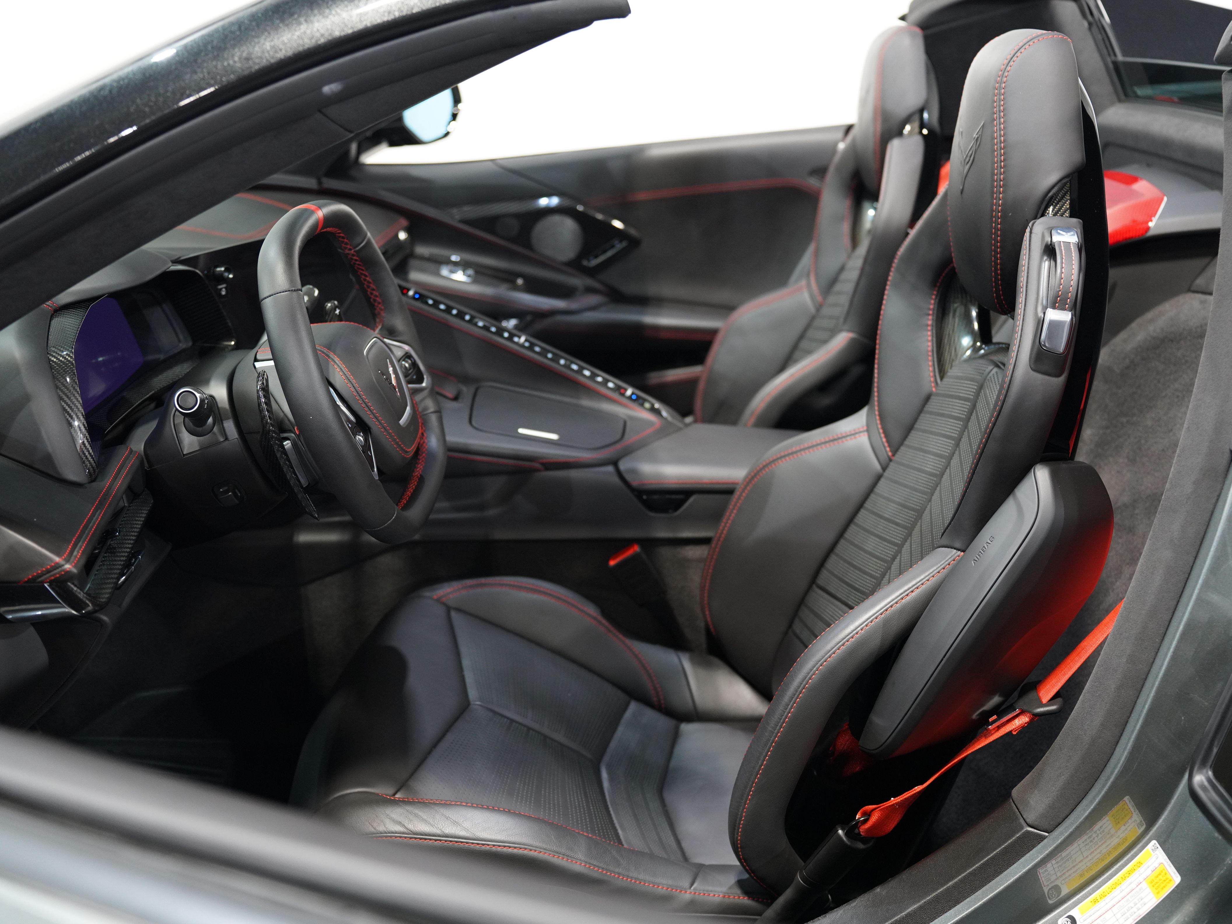 GRAY, 2022 CHEVROLET CORVETTE Image 32