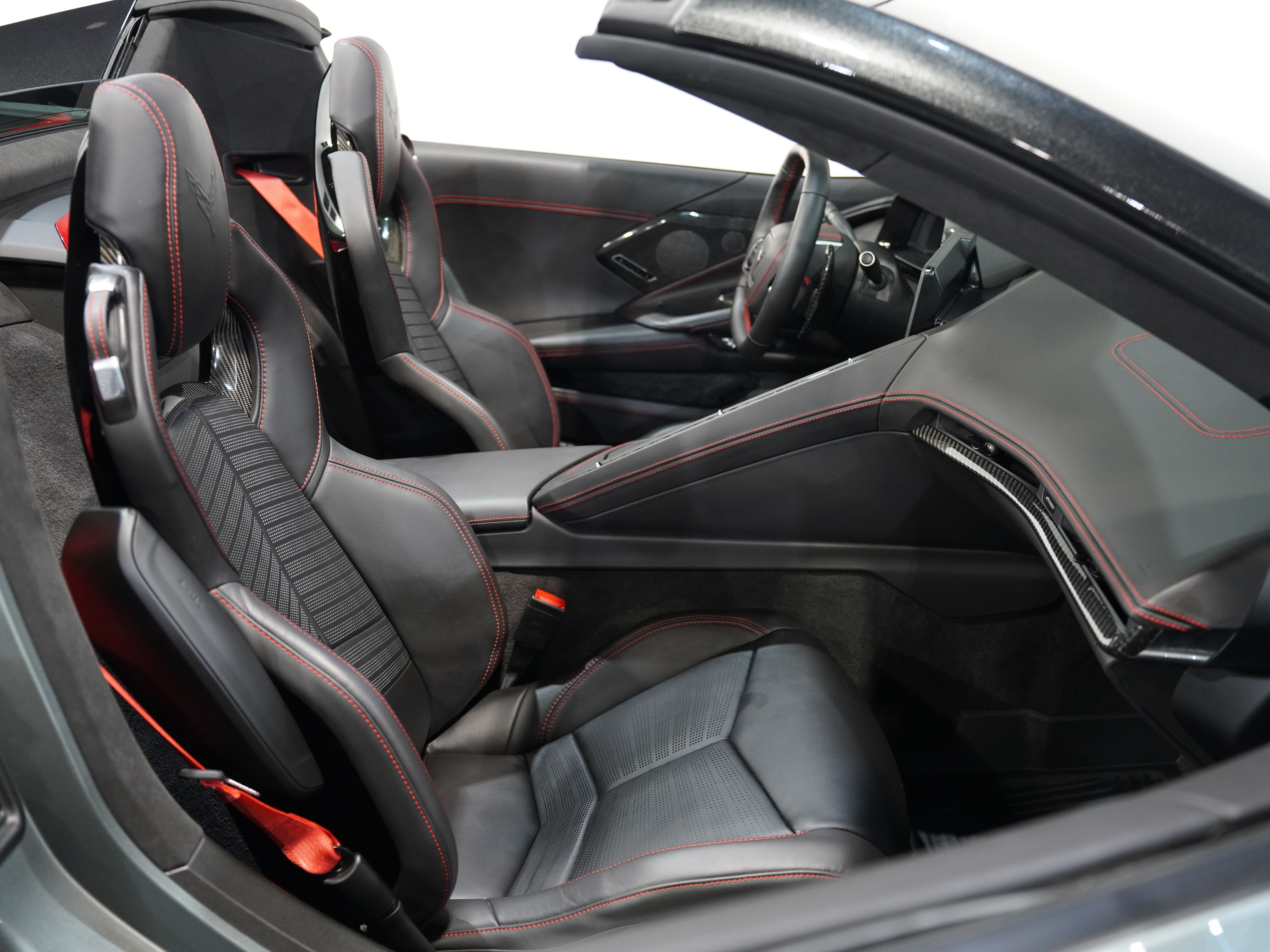 GRAY, 2022 CHEVROLET CORVETTE Image 35