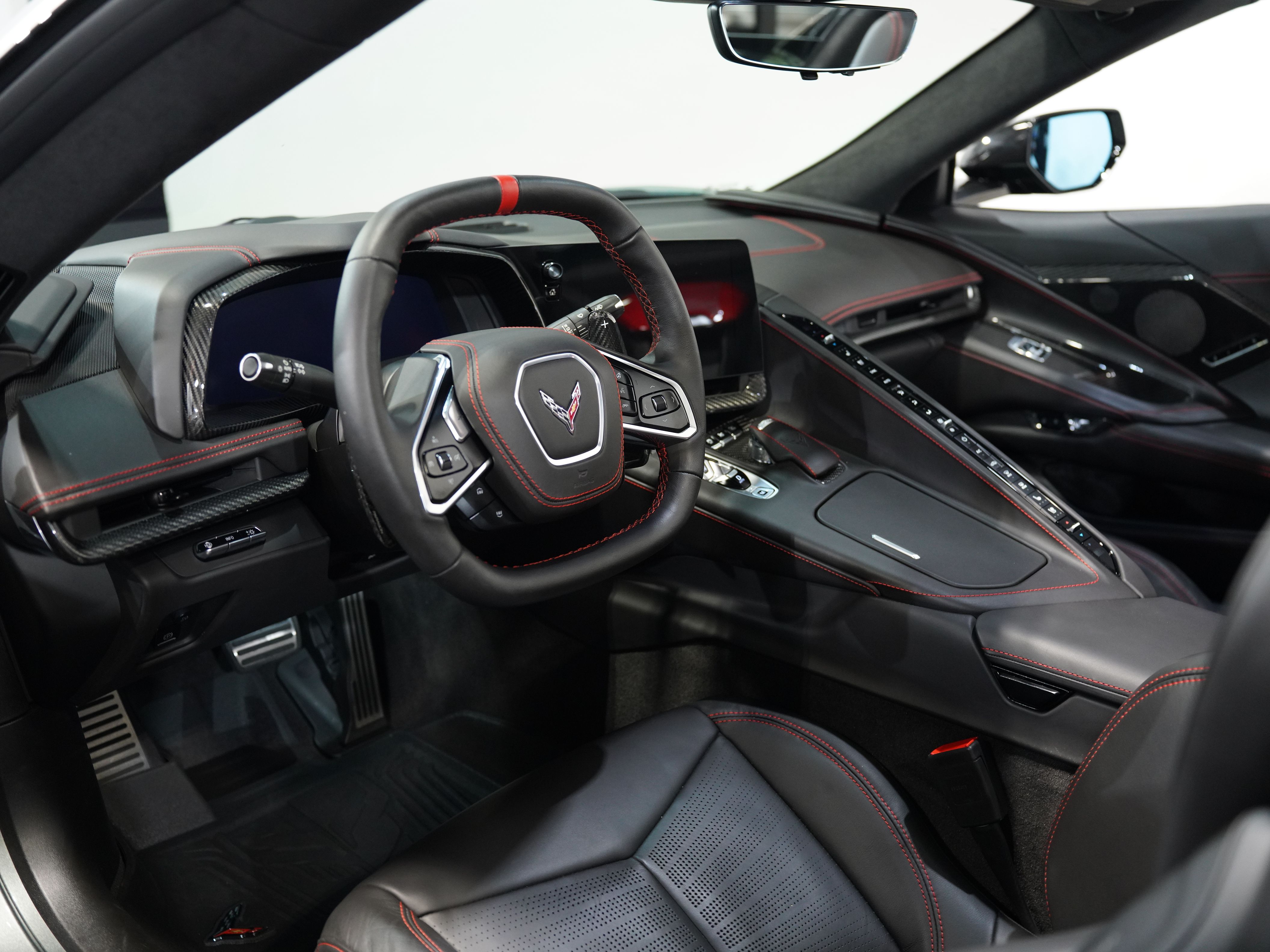 GRAY, 2022 CHEVROLET CORVETTE Image 33