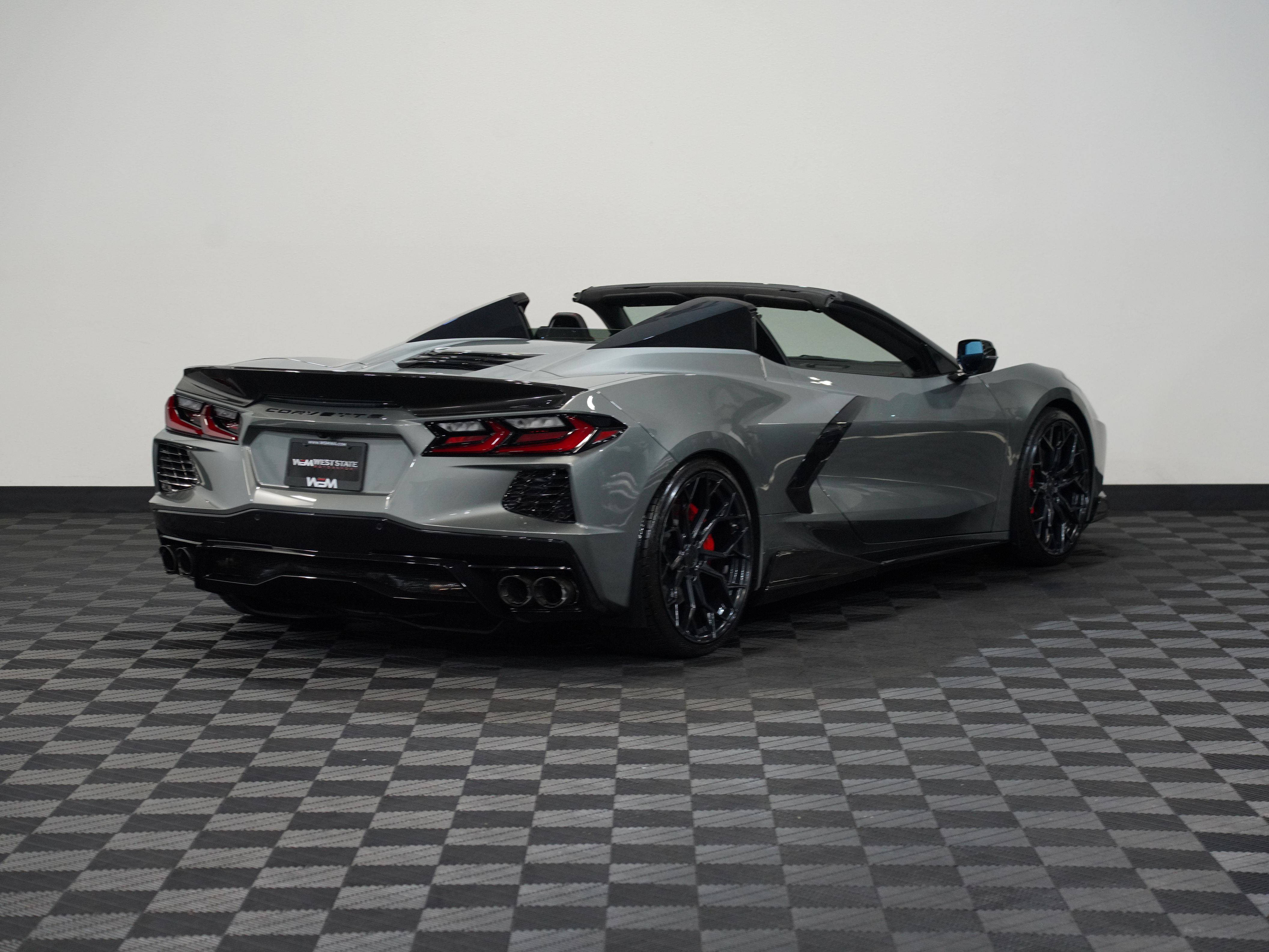 GRAY, 2022 CHEVROLET CORVETTE Image 7
