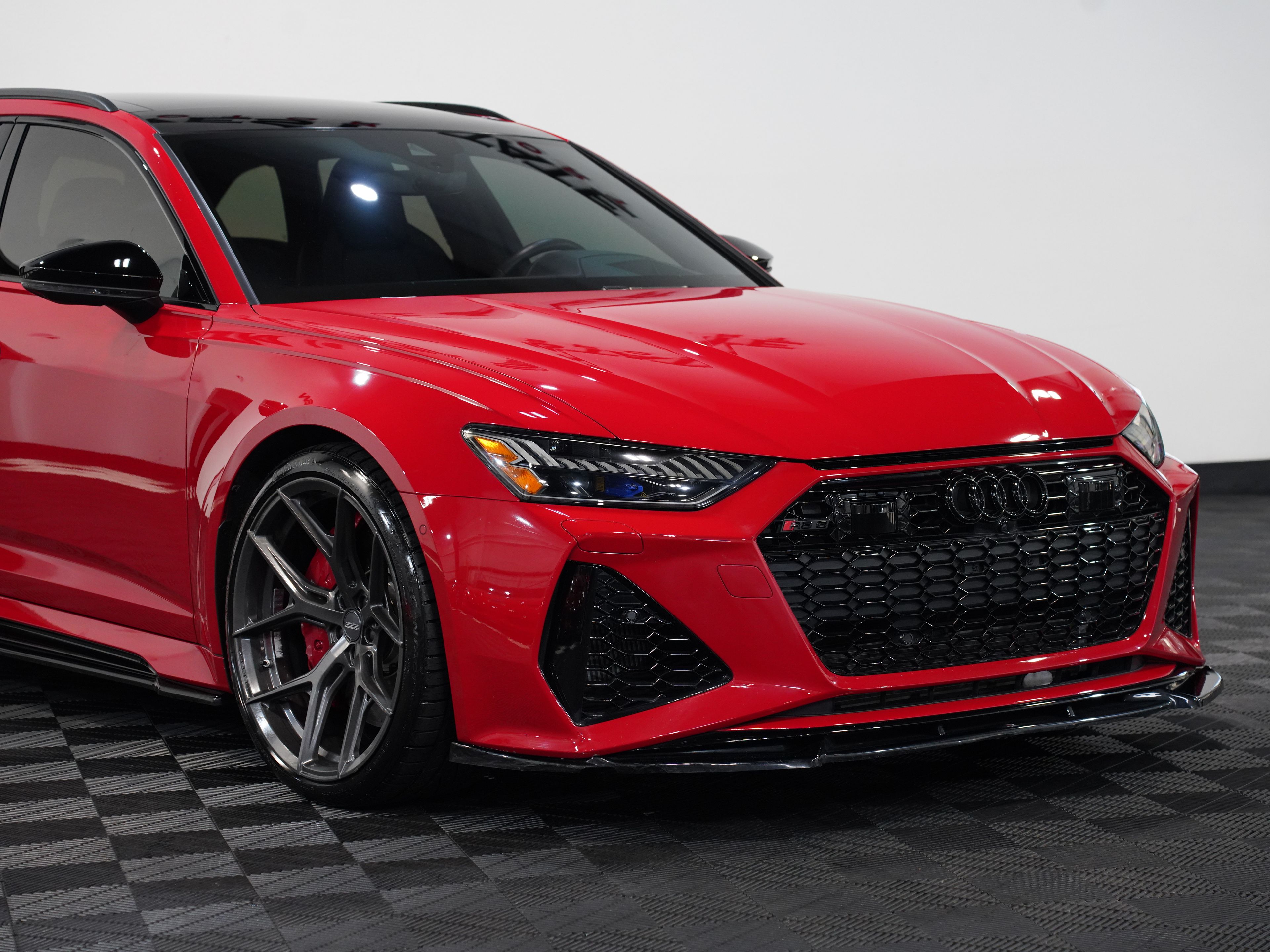 2021 AUDI RS 6 Image 7