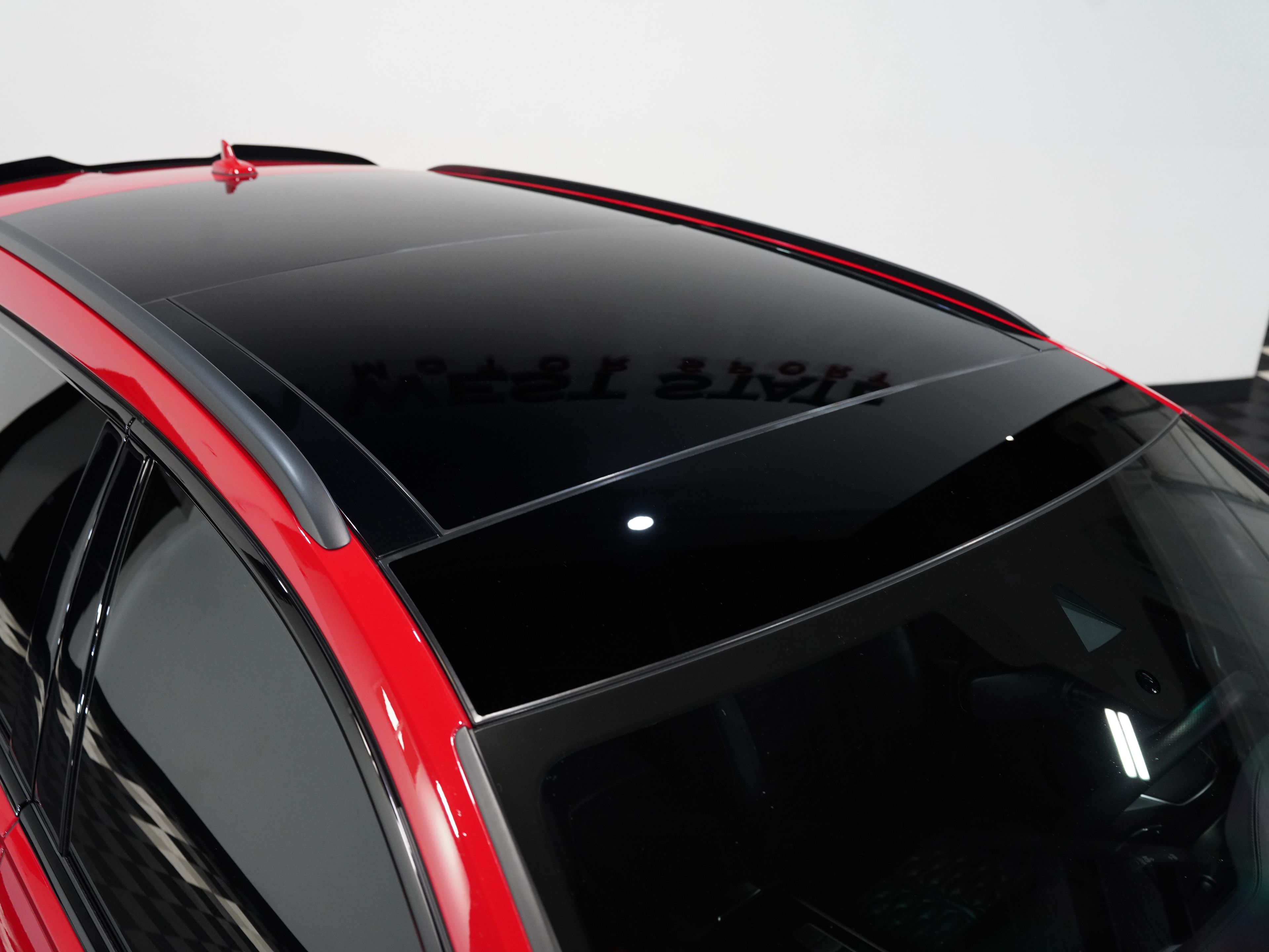 2021 AUDI RS 6 Image 11