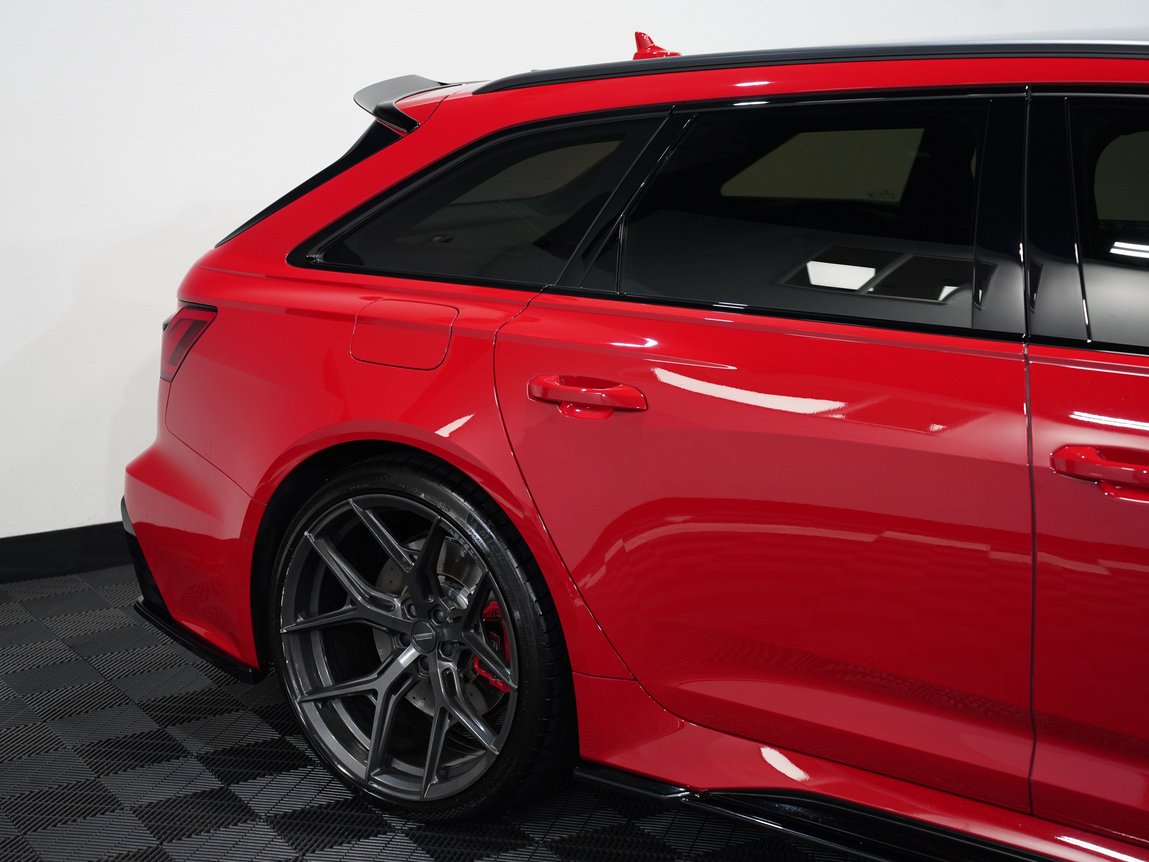 2021 AUDI RS 6 Image 14