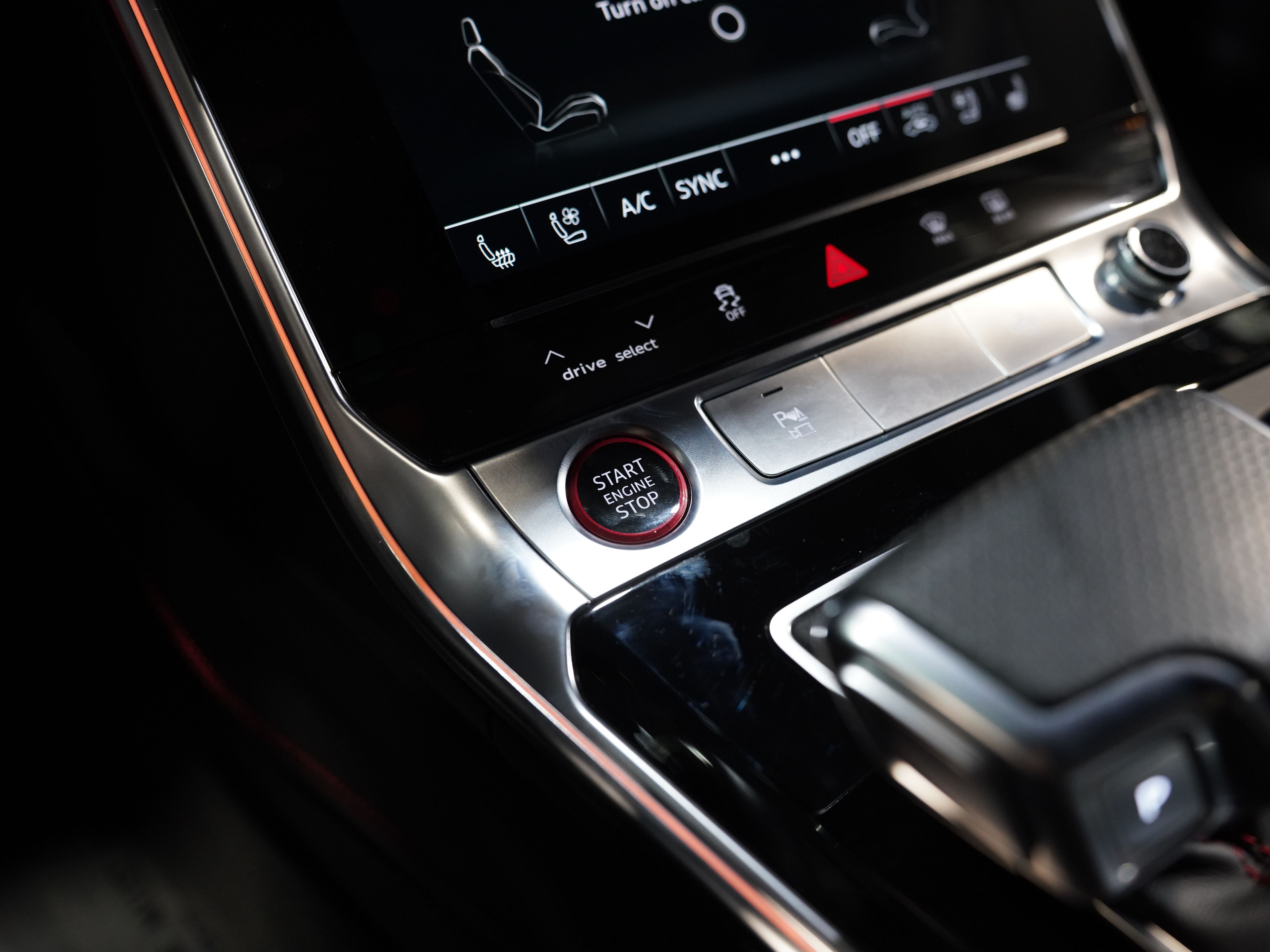 2021 AUDI RS 6 Image 50