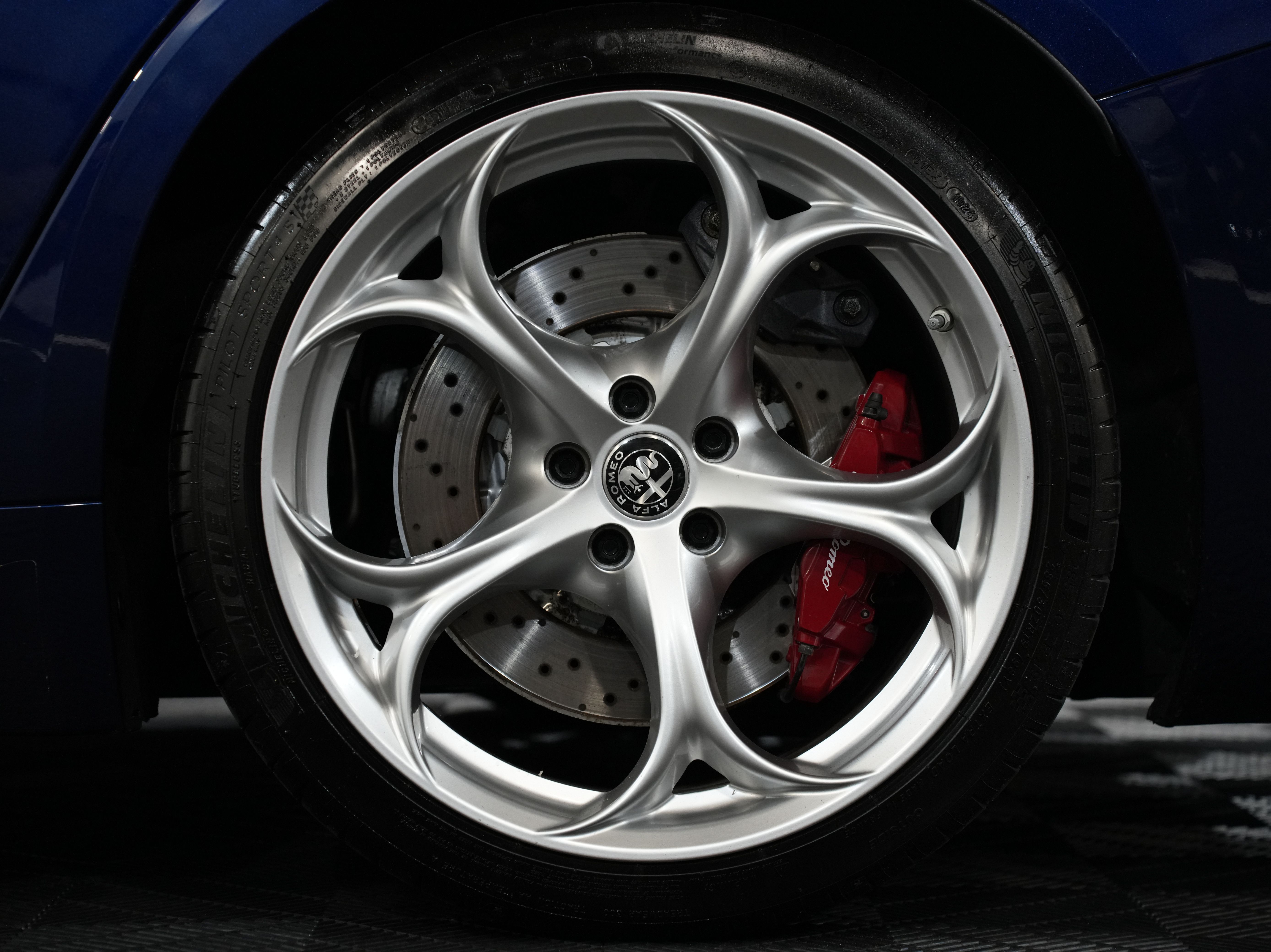 2017 ALFA ROMEO GIULIA Image 59