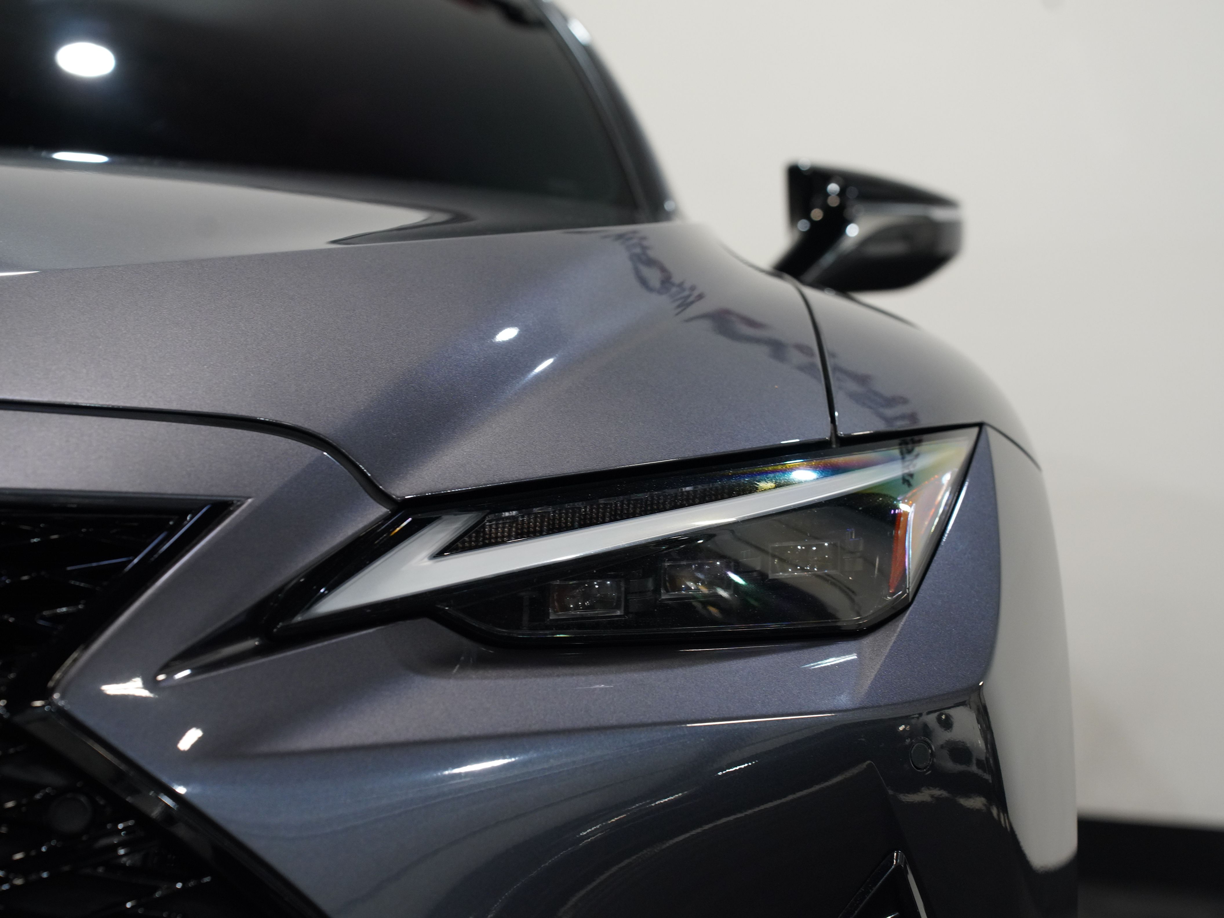 GRAY, 2021 LEXUS IS Image 10