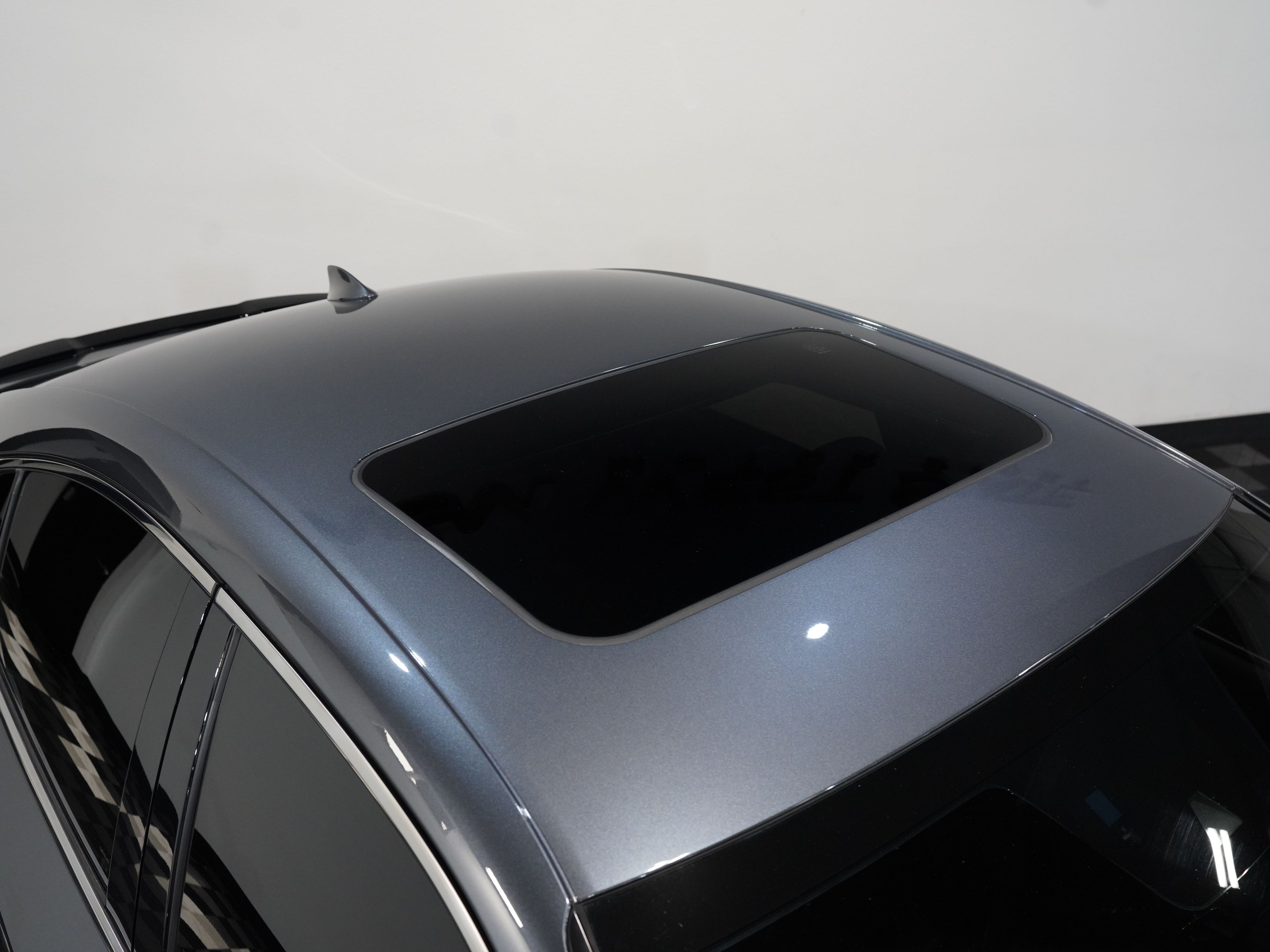 GRAY, 2021 LEXUS IS Image 13