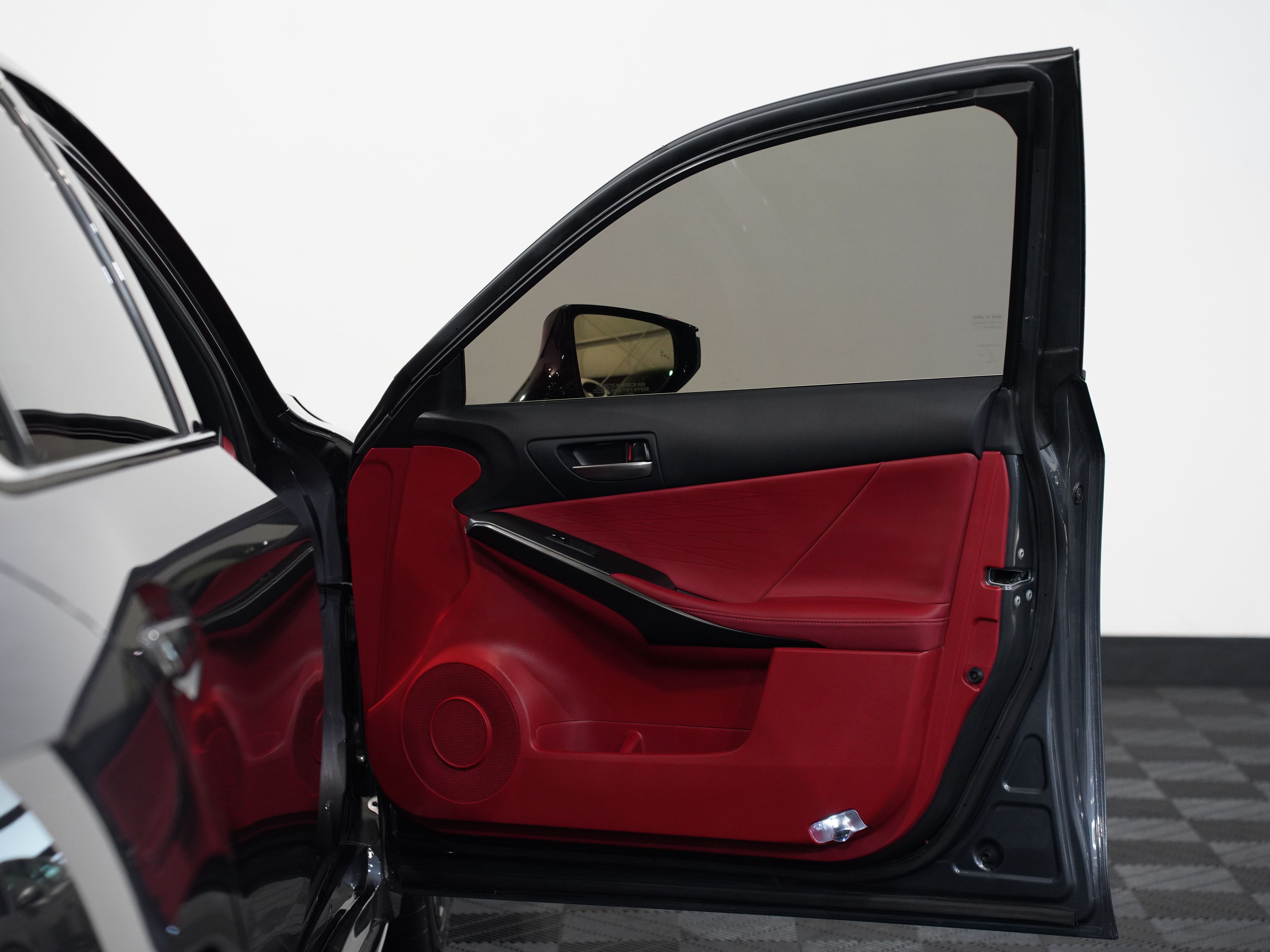 GRAY, 2021 LEXUS IS Image 23