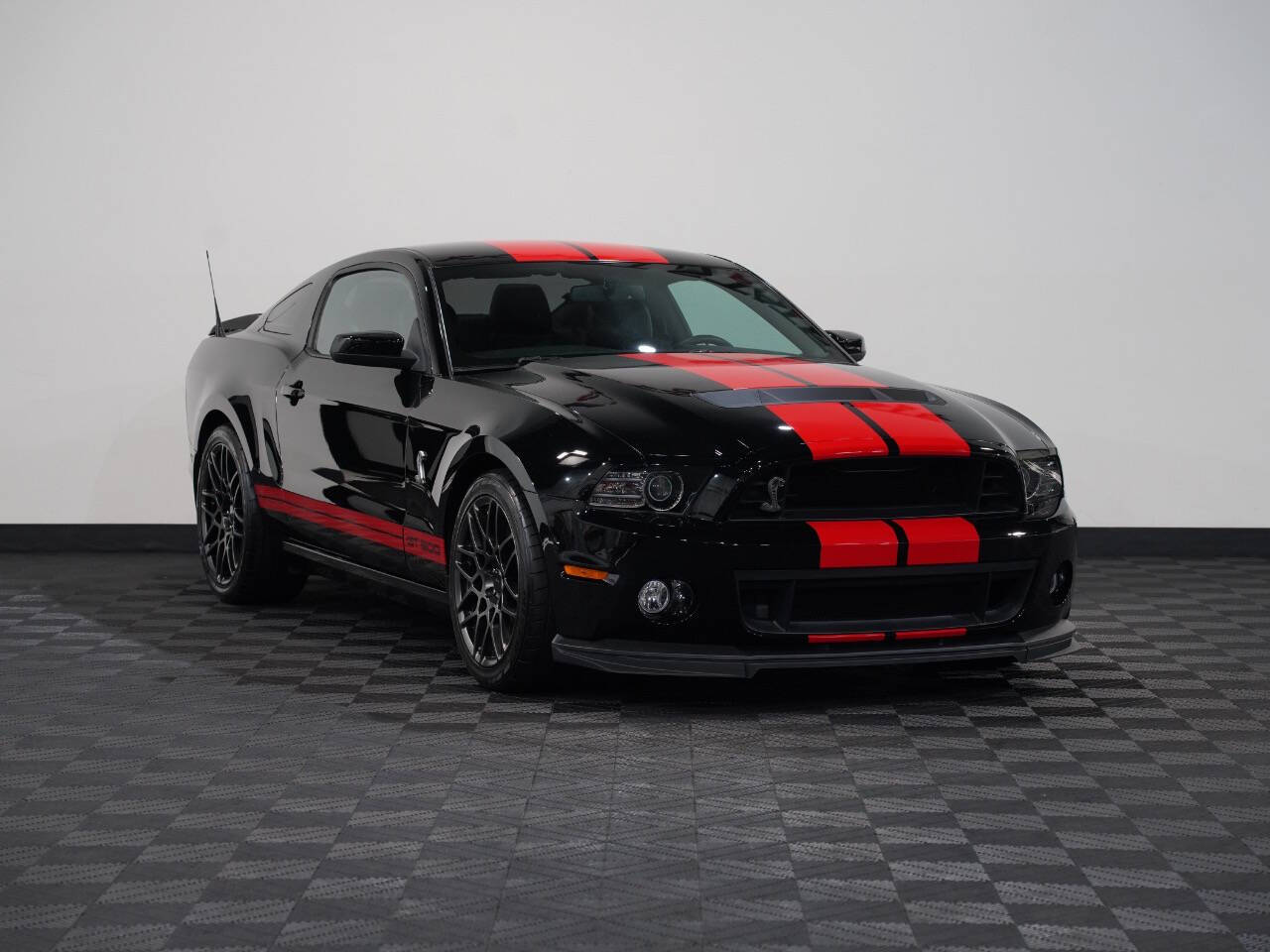 BLACK, 2014 FORD MUSTANG Image 5