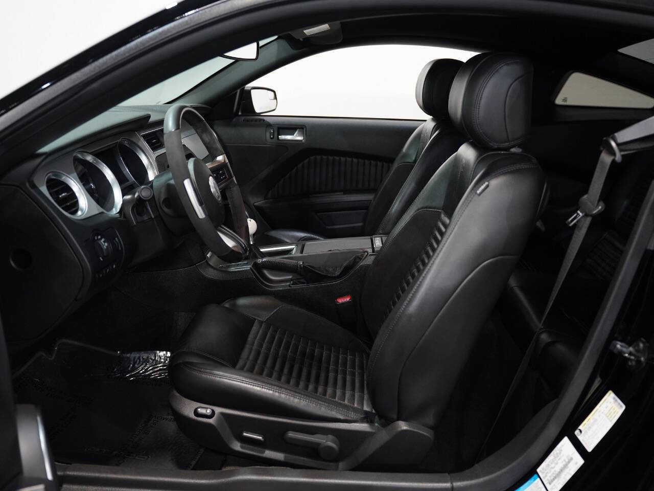 BLACK, 2014 FORD MUSTANG Image 27