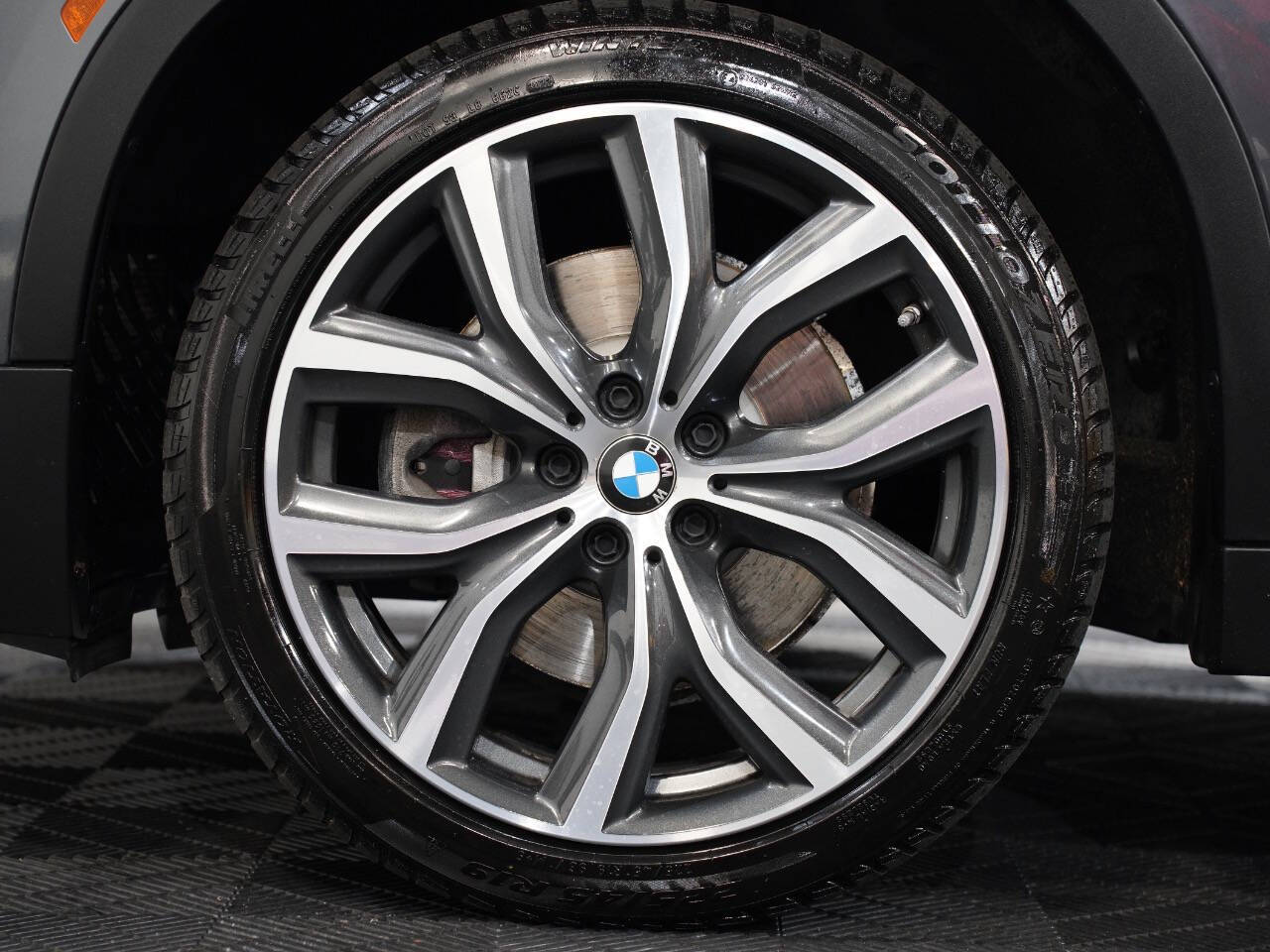 MINERAL GRAY METALLIC, 2019 BMW X2 Image 55