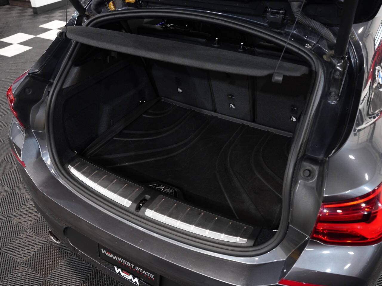 MINERAL GRAY METALLIC, 2019 BMW X2 Image 53