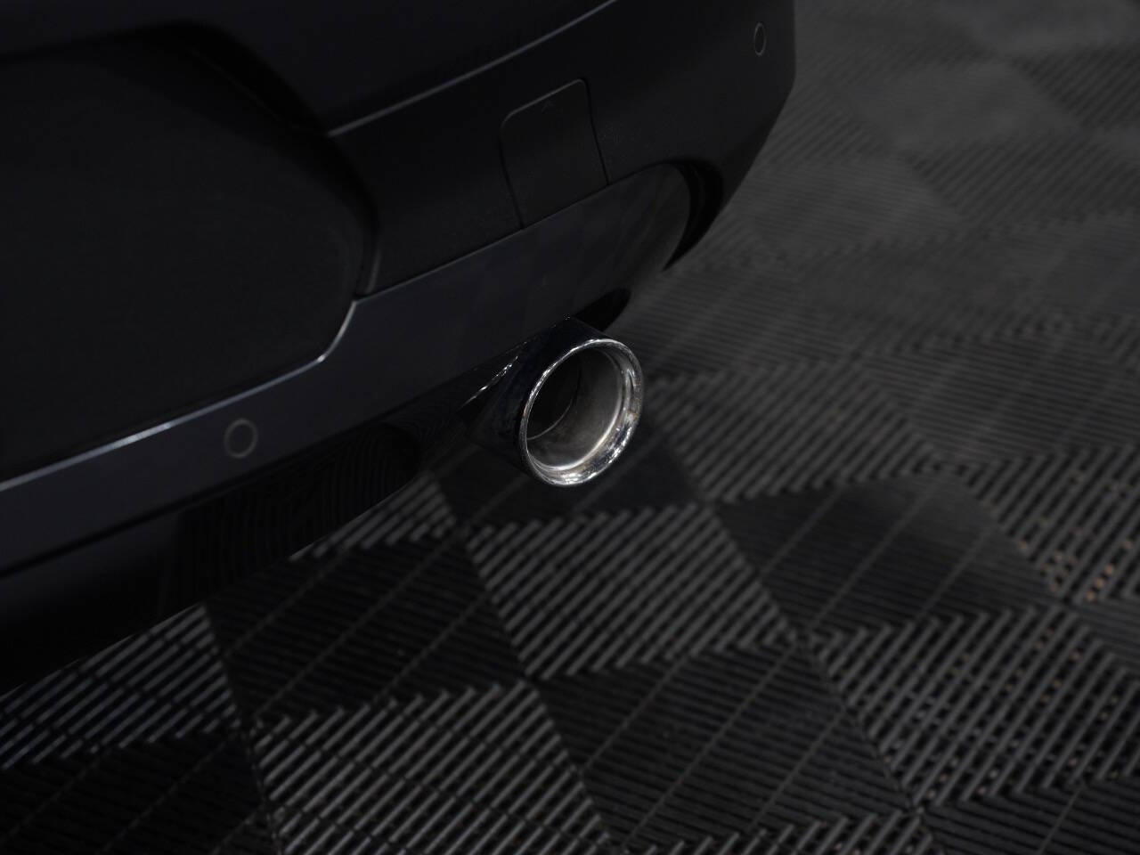 MINERAL GRAY METALLIC, 2019 BMW X2 Image 18