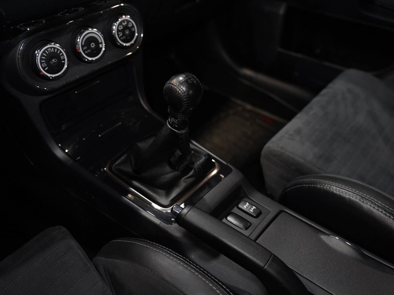 WICKED WHITE, 2014 MITSUBISHI LANCER Image 47