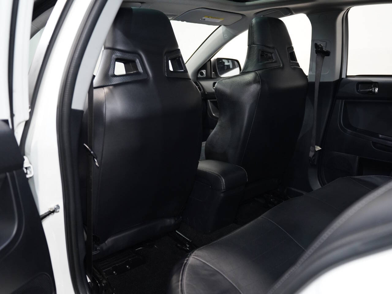 WICKED WHITE, 2014 MITSUBISHI LANCER Image 37