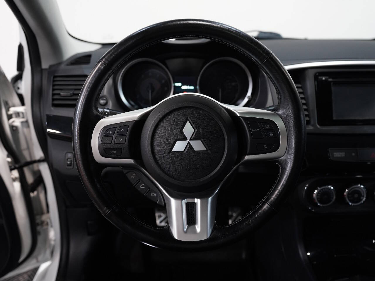 WICKED WHITE, 2014 MITSUBISHI LANCER Image 41