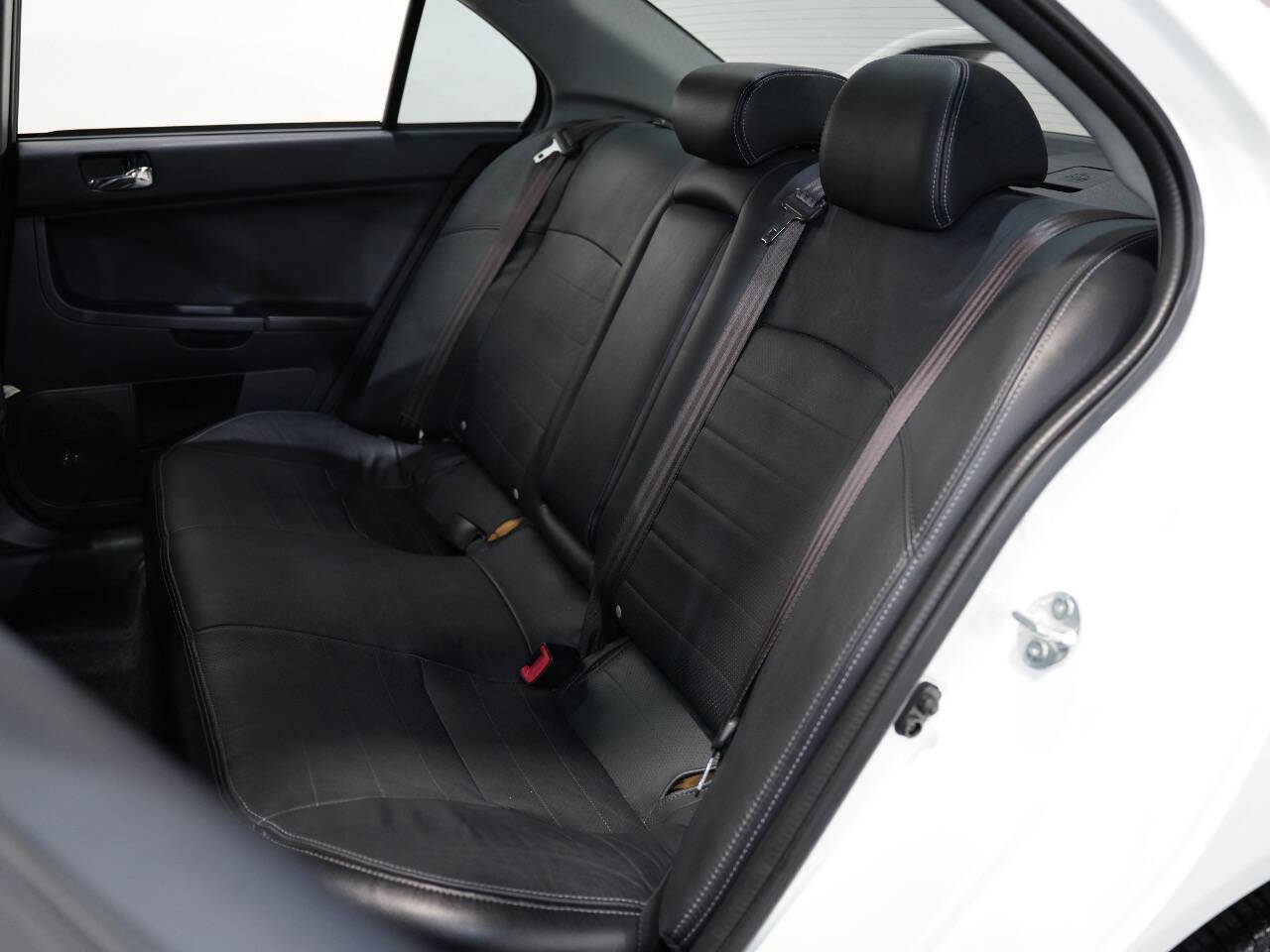 WICKED WHITE, 2014 MITSUBISHI LANCER Image 38