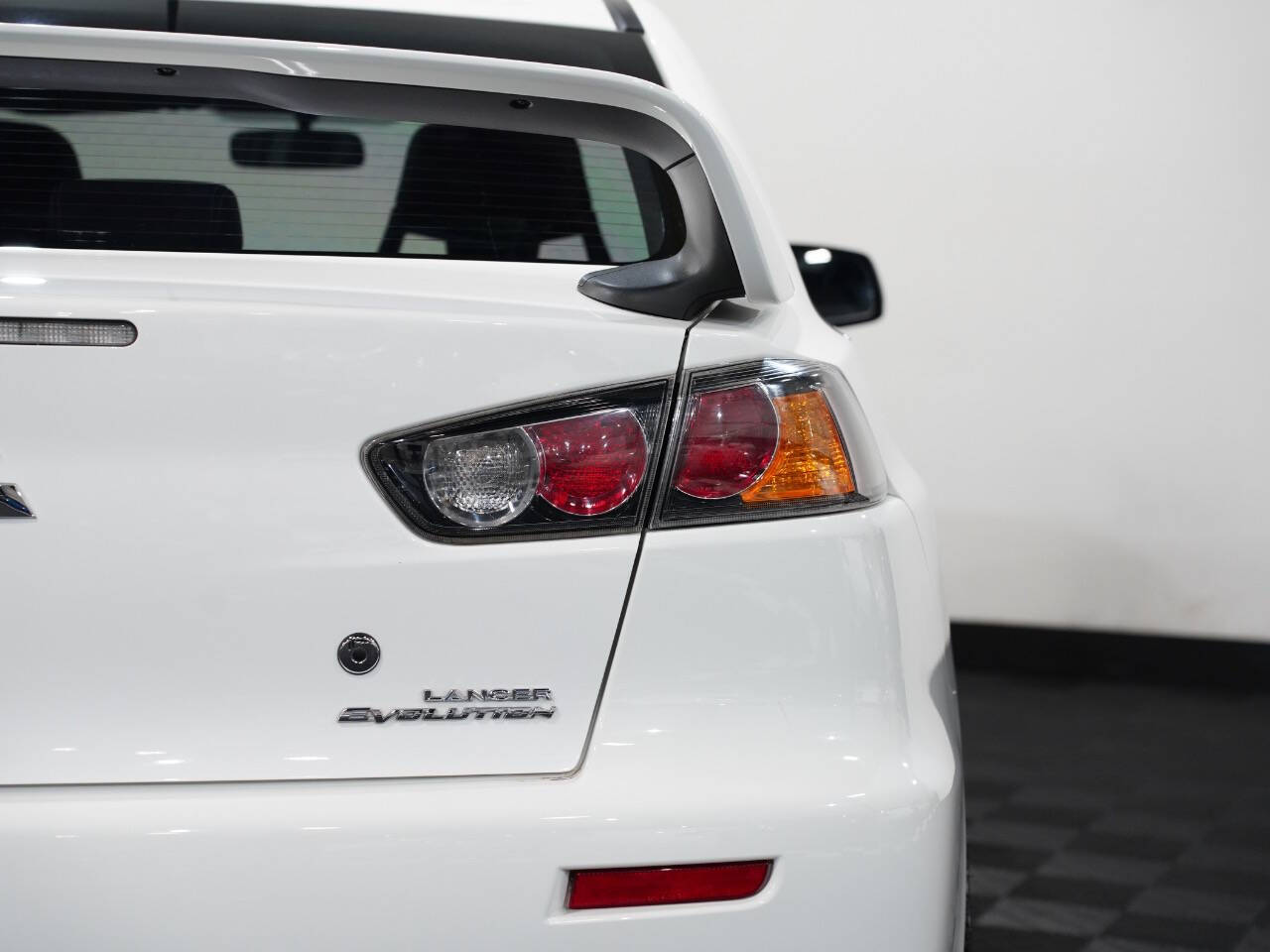 WICKED WHITE, 2014 MITSUBISHI LANCER Image 18