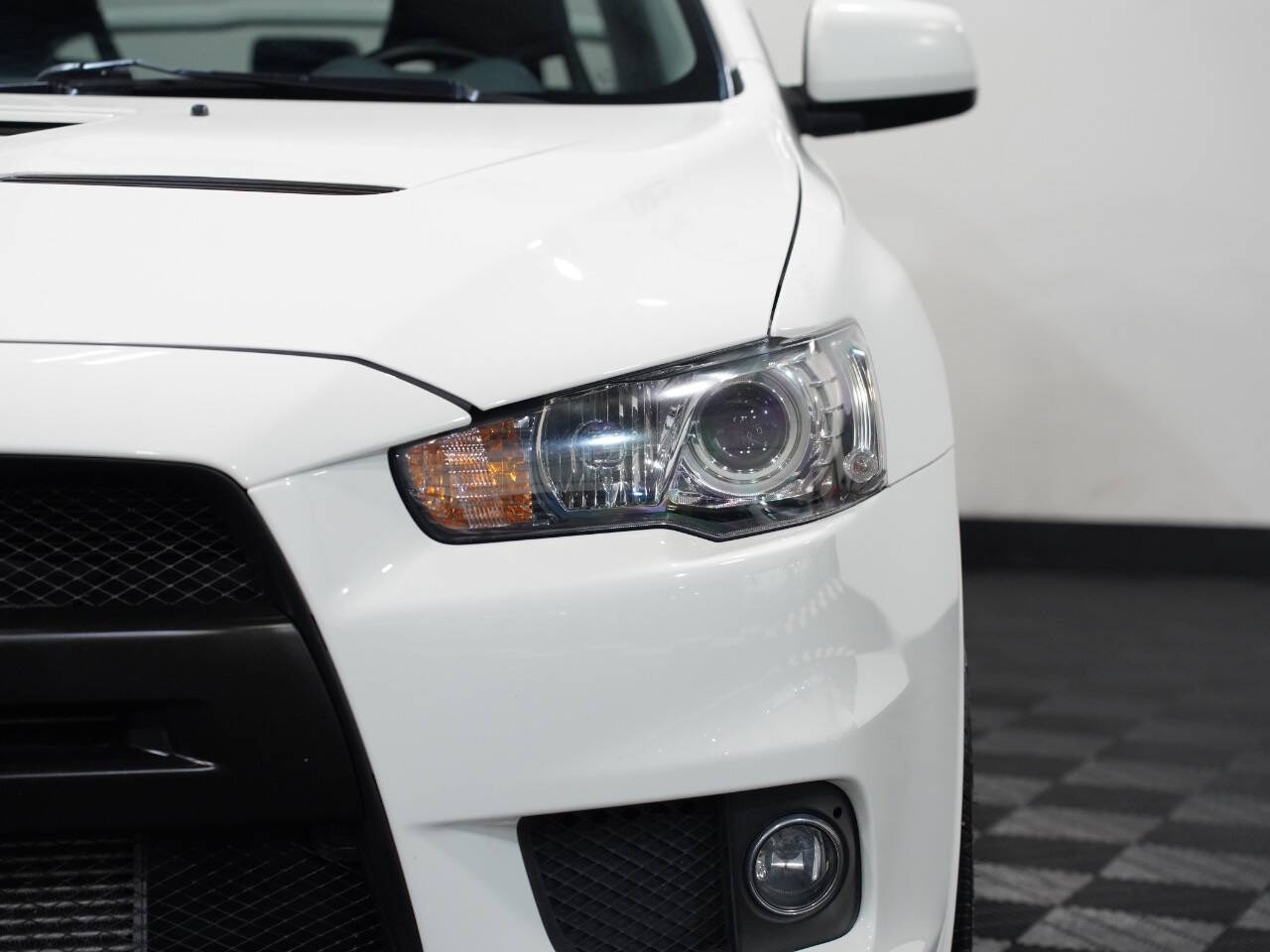 WICKED WHITE, 2014 MITSUBISHI LANCER Image 10