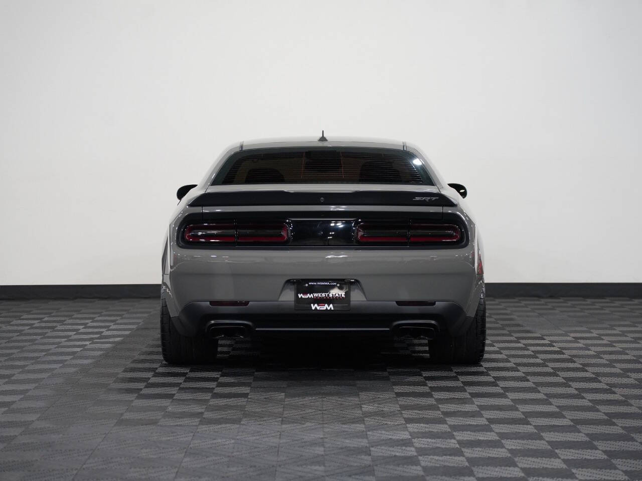 DESTROYER GREY, 2018 DODGE CHALLENGER Image 7