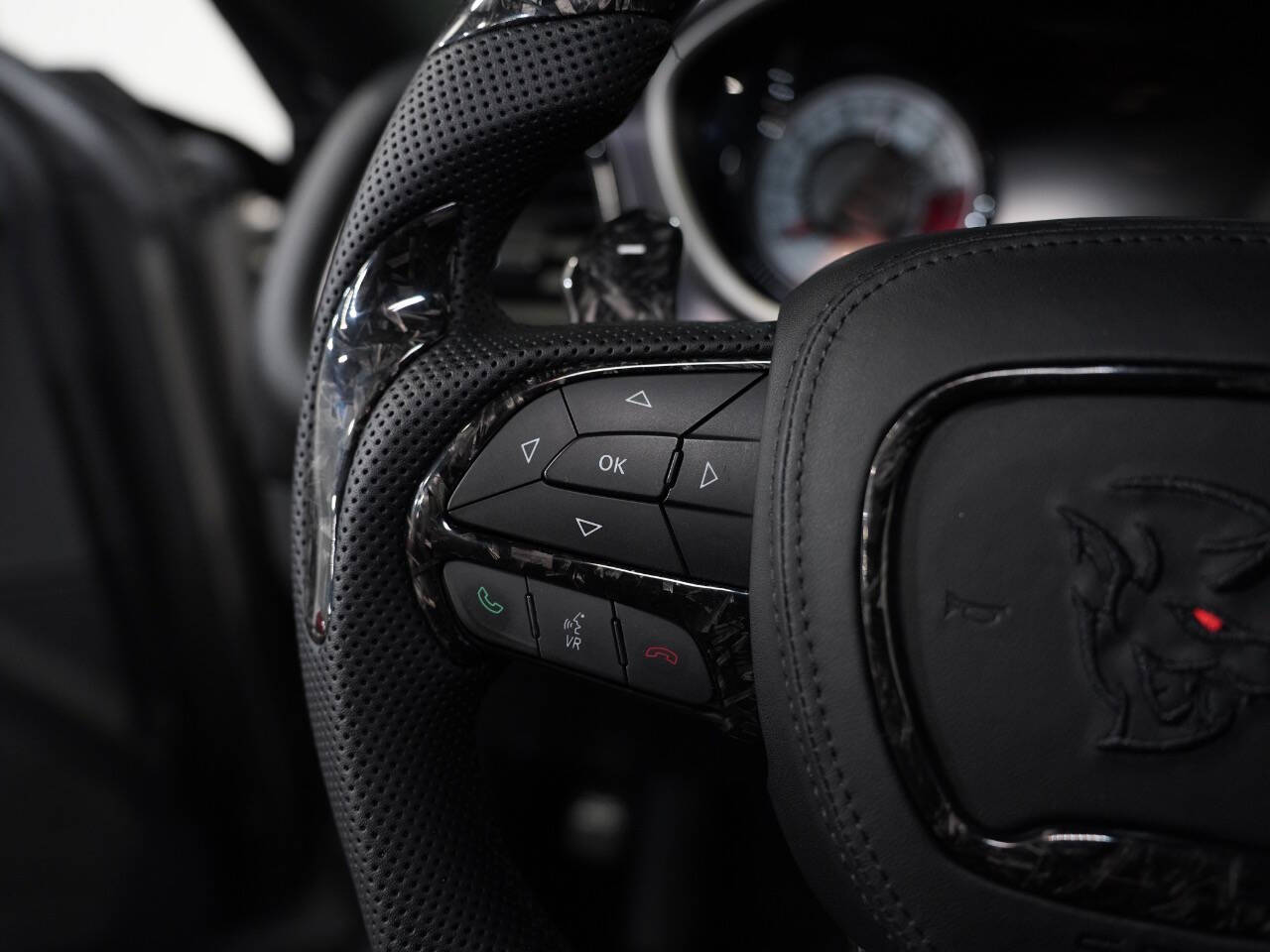 DESTROYER GREY, 2018 DODGE CHALLENGER Image 38