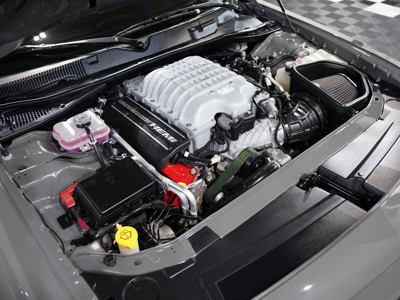DESTROYER GREY, 2018 DODGE CHALLENGER Image 46