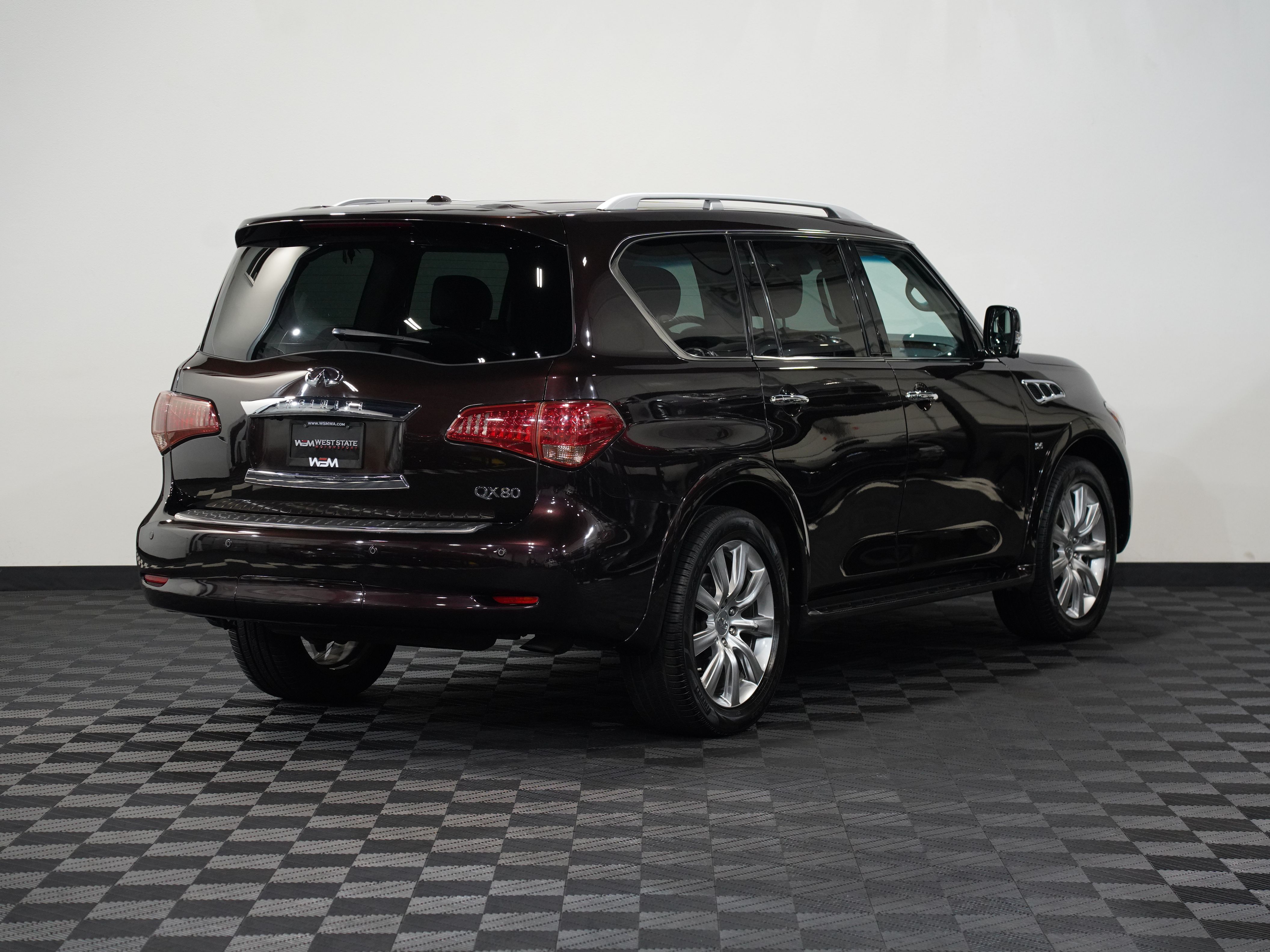 2014 INFINITI QX80 Image 6
