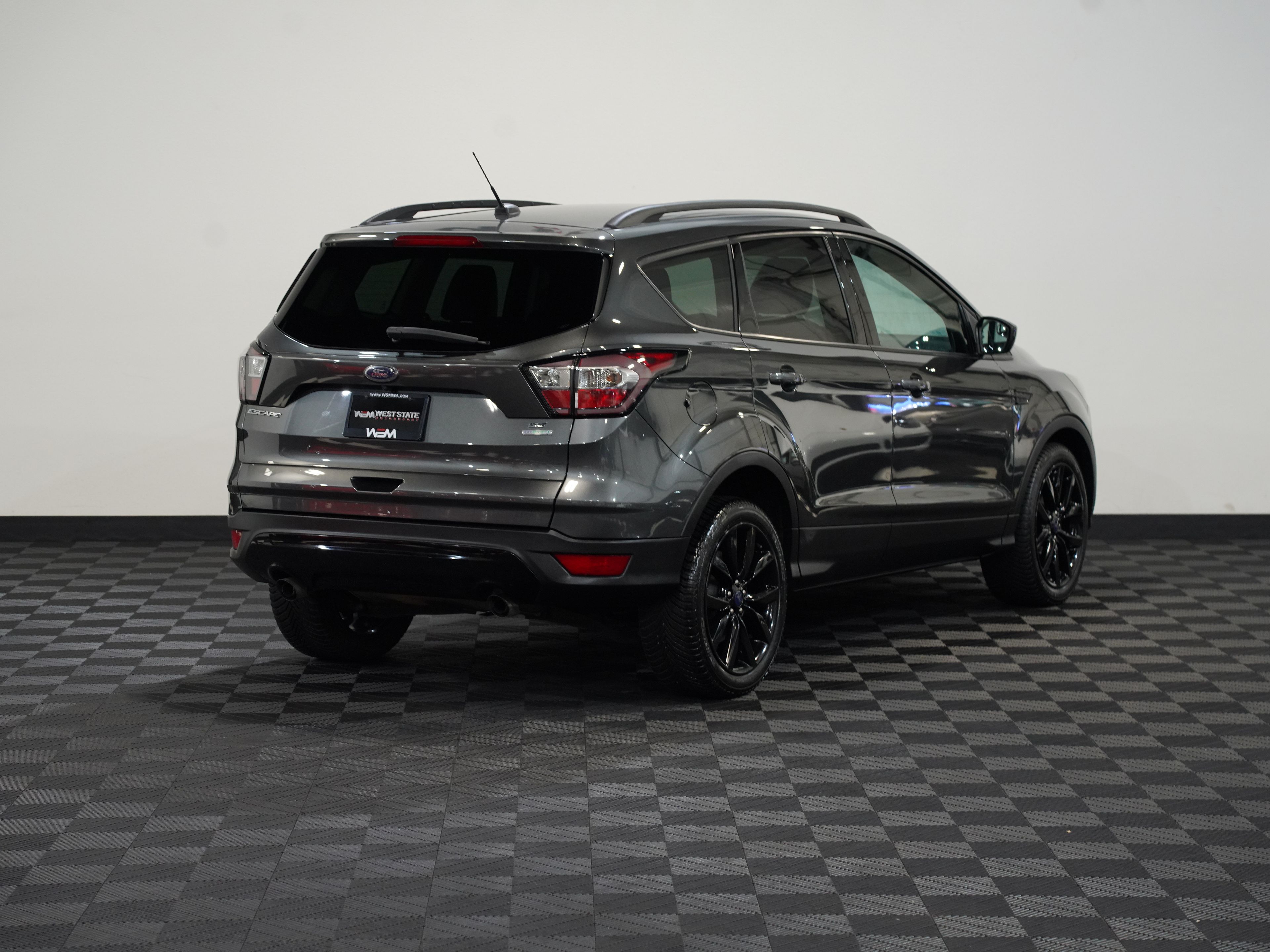 GRAY, 2017 FORD ESCAPE Image 6